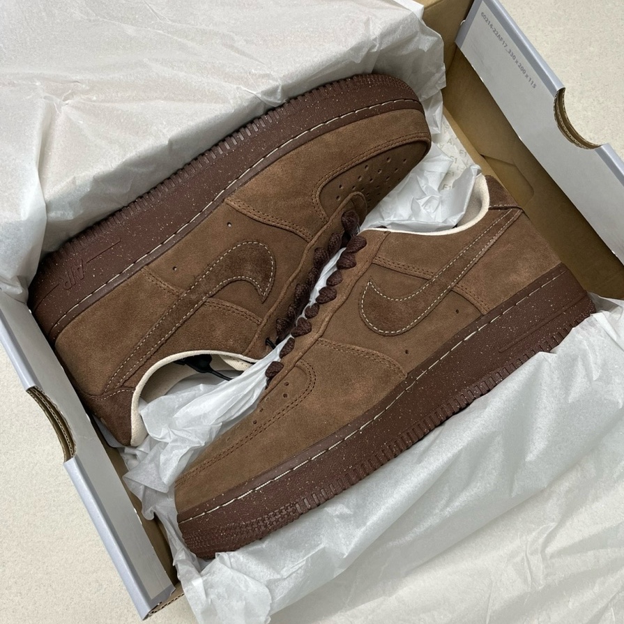 (W) Nike Air Force 1 '07 Cacao Wow 착용 스타일