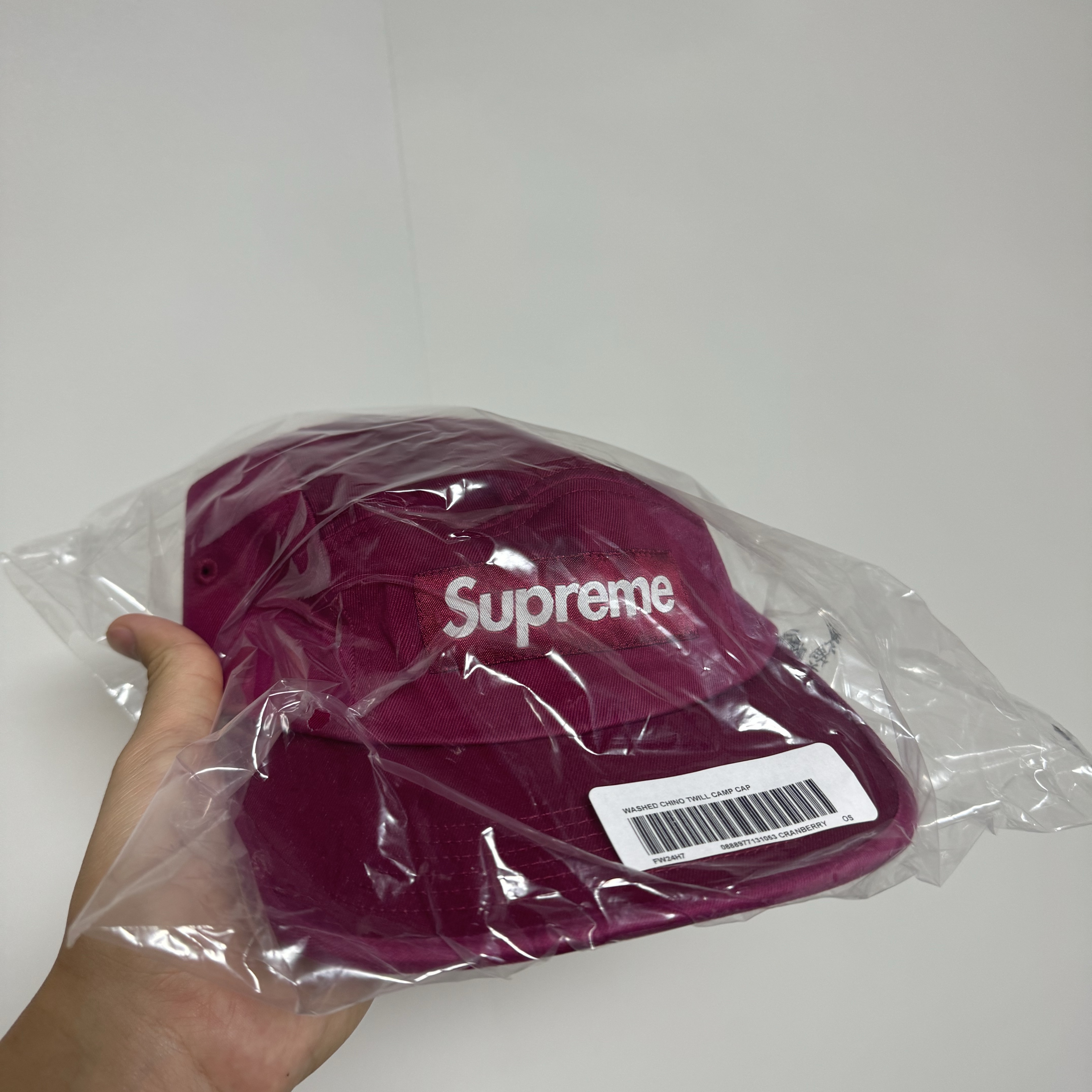 Supreme Washed Chino Twill Camp Cap Cranberry - 24FW 착용 스타일