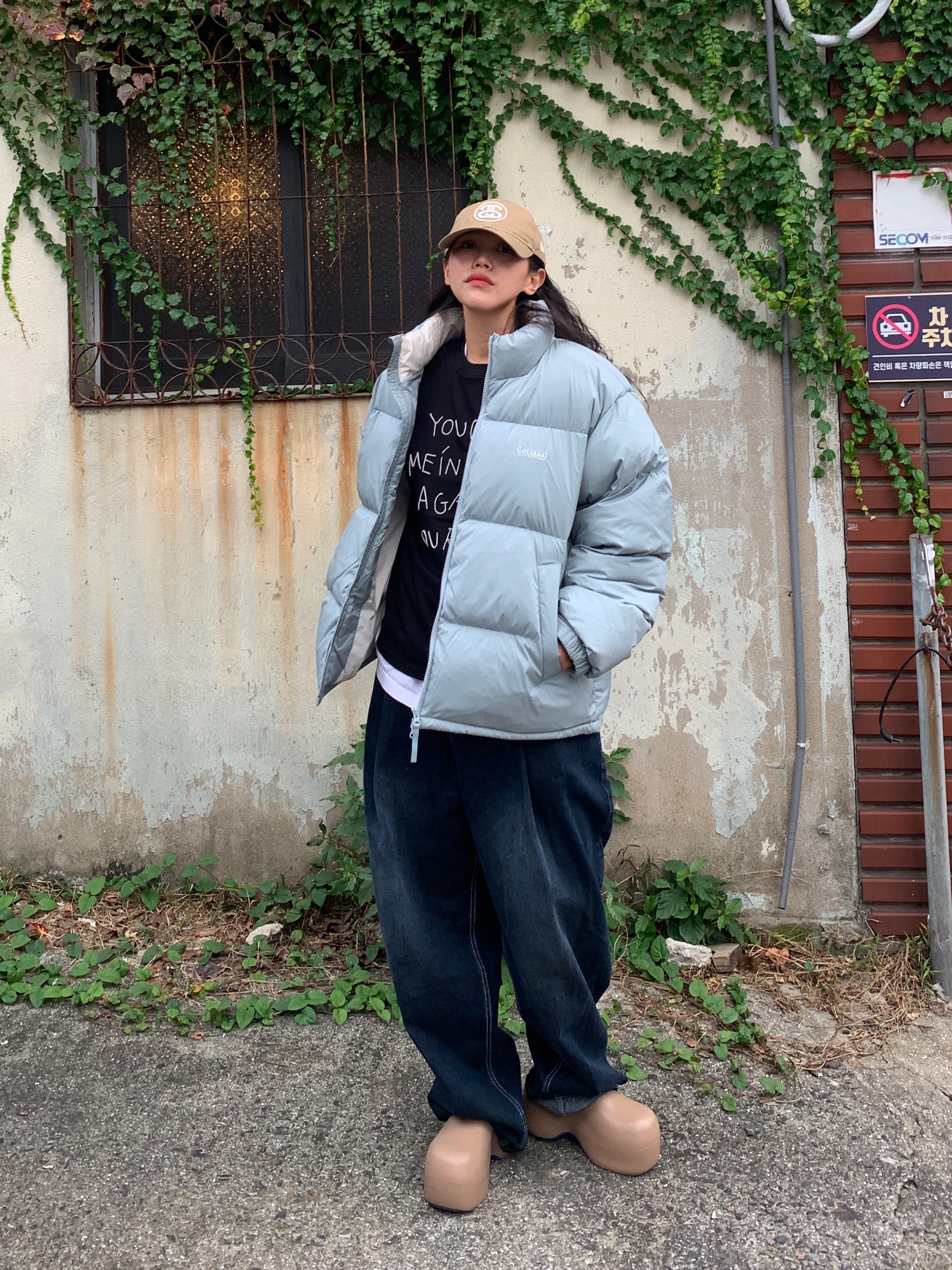 Stussy SS Link 9Twenty Cap Khaki 착용 스타일