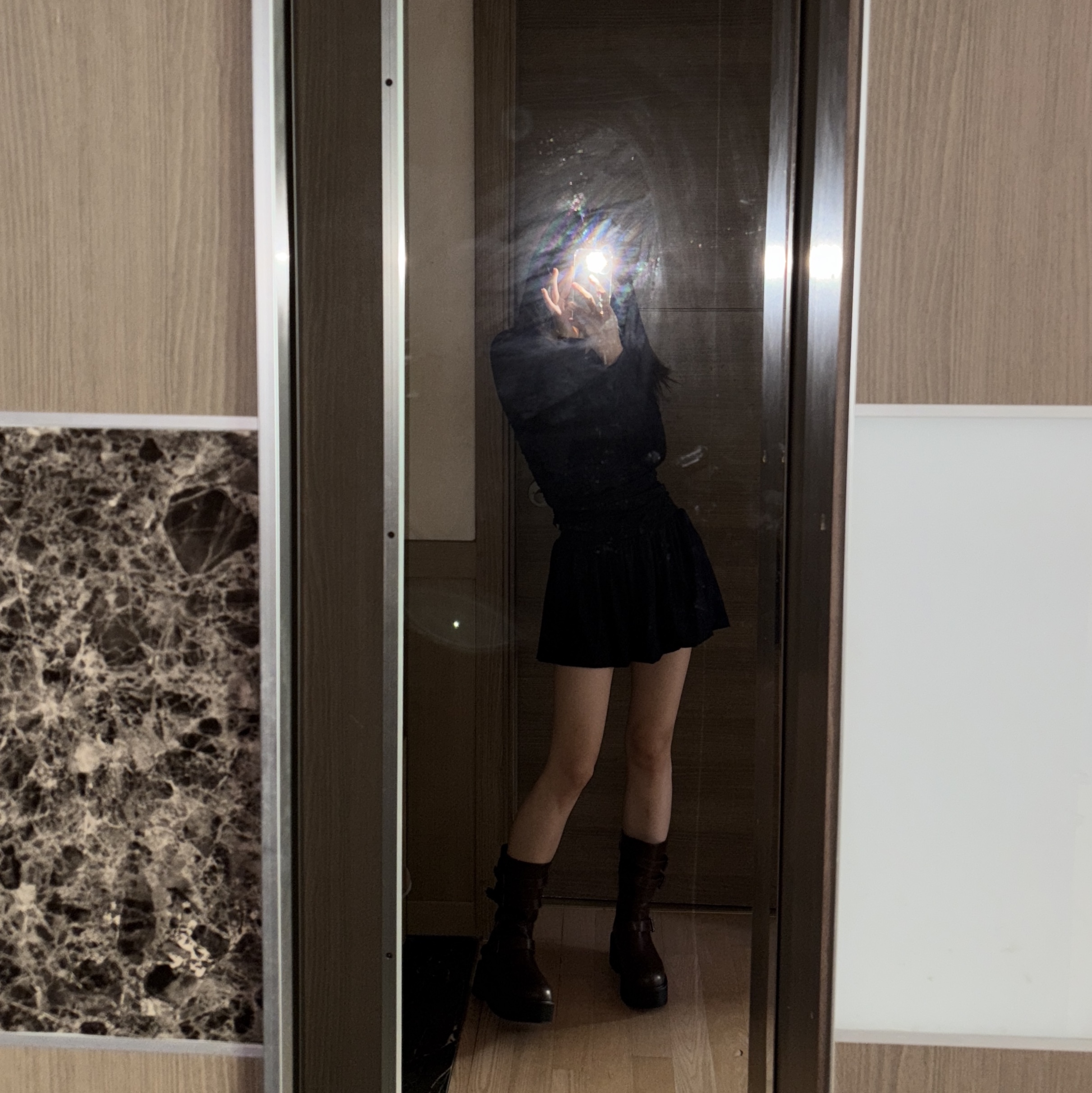 Coyseio Draping Dress Black 착용 스타일