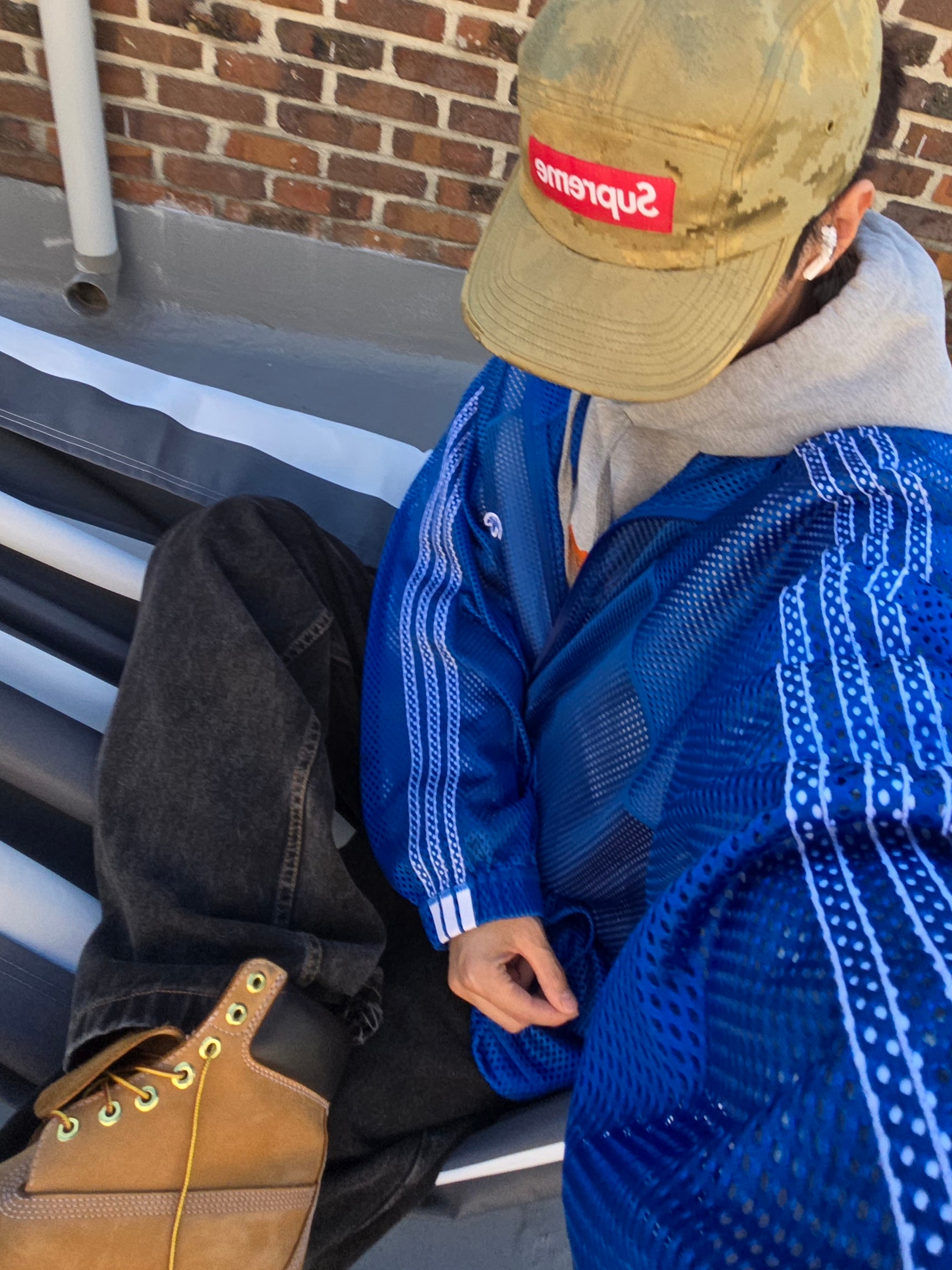 Timberland Premium 6 inch Waterproof Boot Wheat Nubuck - Wide, Supreme Satin Digi Camo Camp Cap Olive - 20SS 착용 스타일