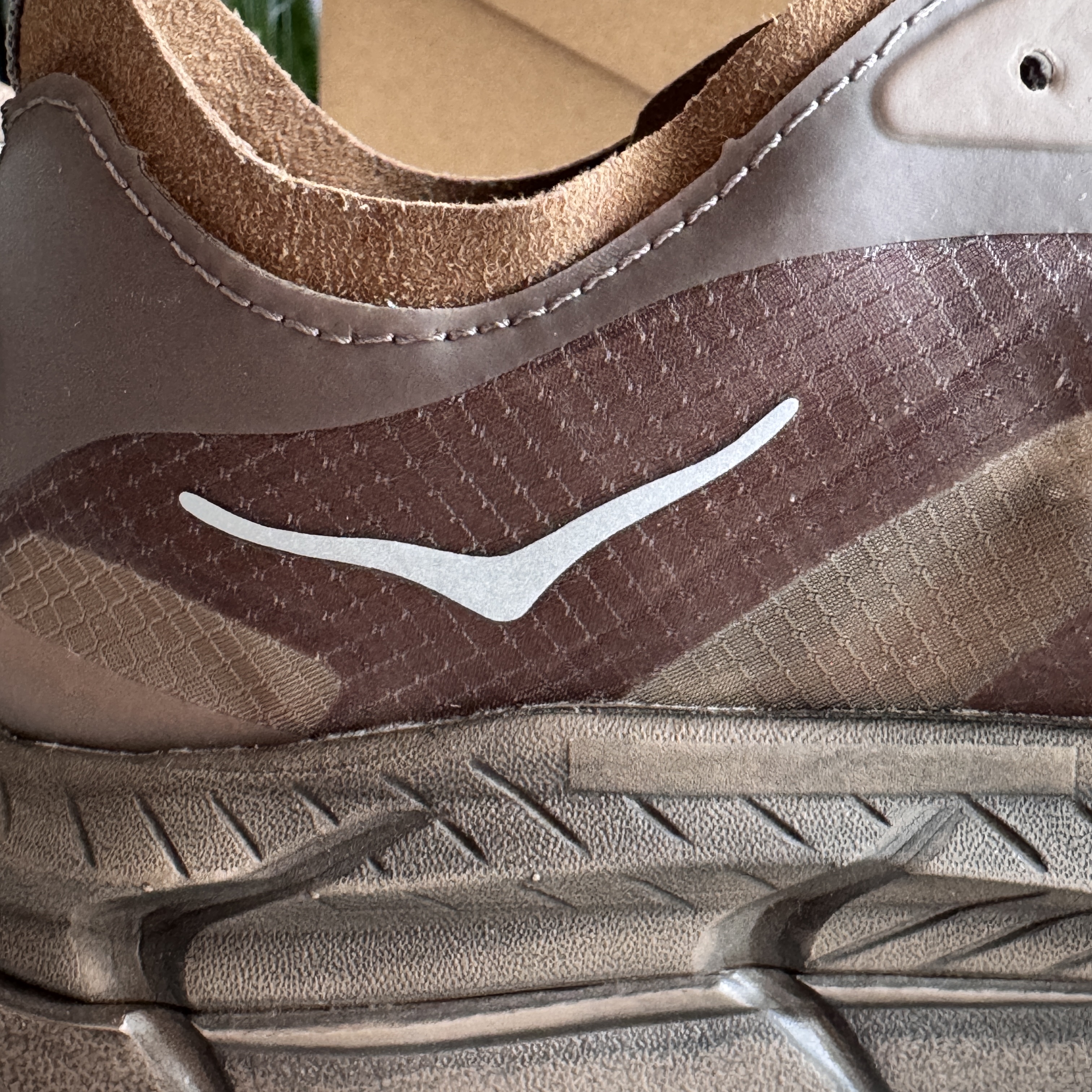 Hoka x Satisfy Mafate Speed 4 Lite Rubber 착용 스타일 - 5