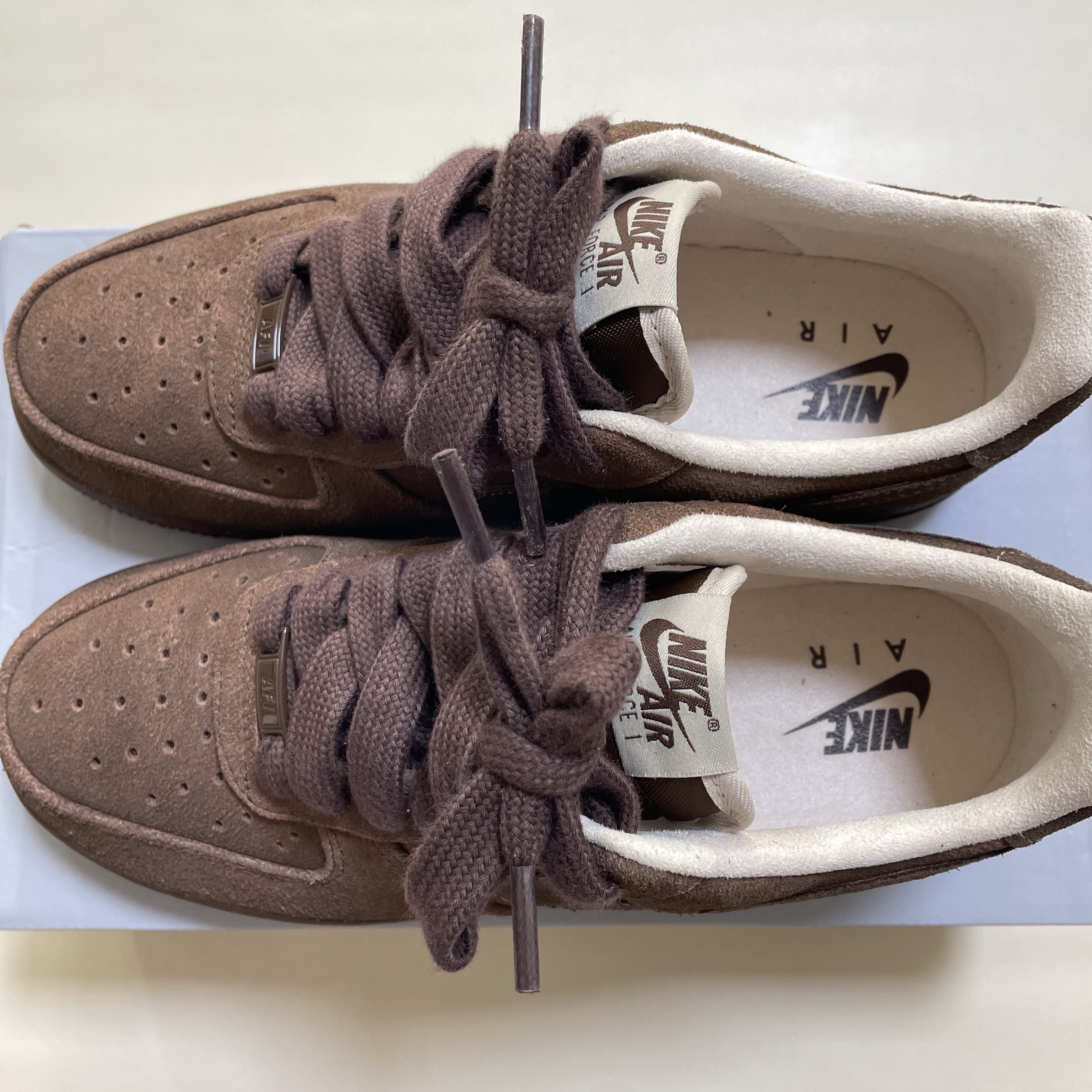 (W) Nike Air Force 1 '07 Cacao Wow 착용 스타일 - 2