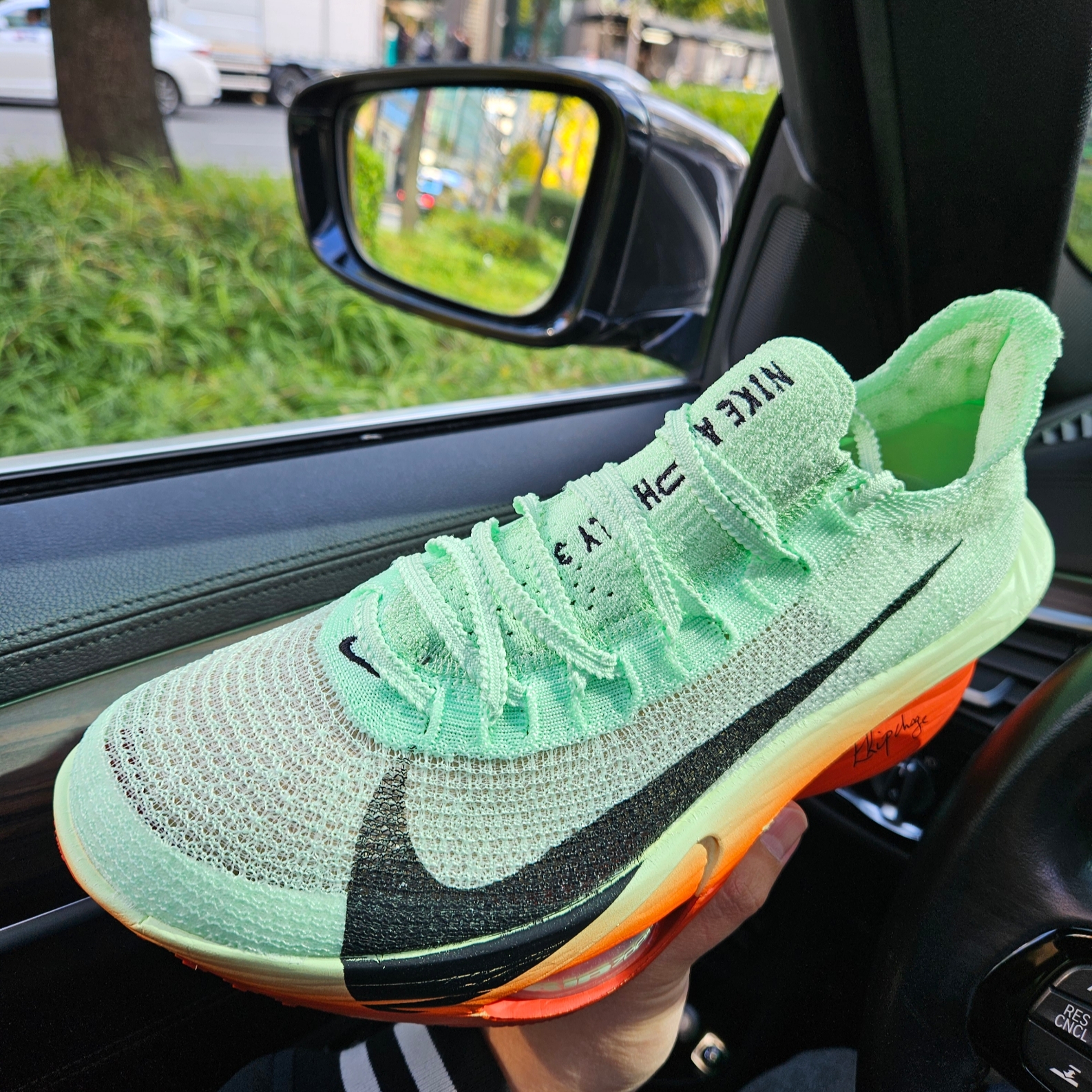 Nike Air Zoom Alphafly Next% 3 Eliud Kipchoge 착용 스타일