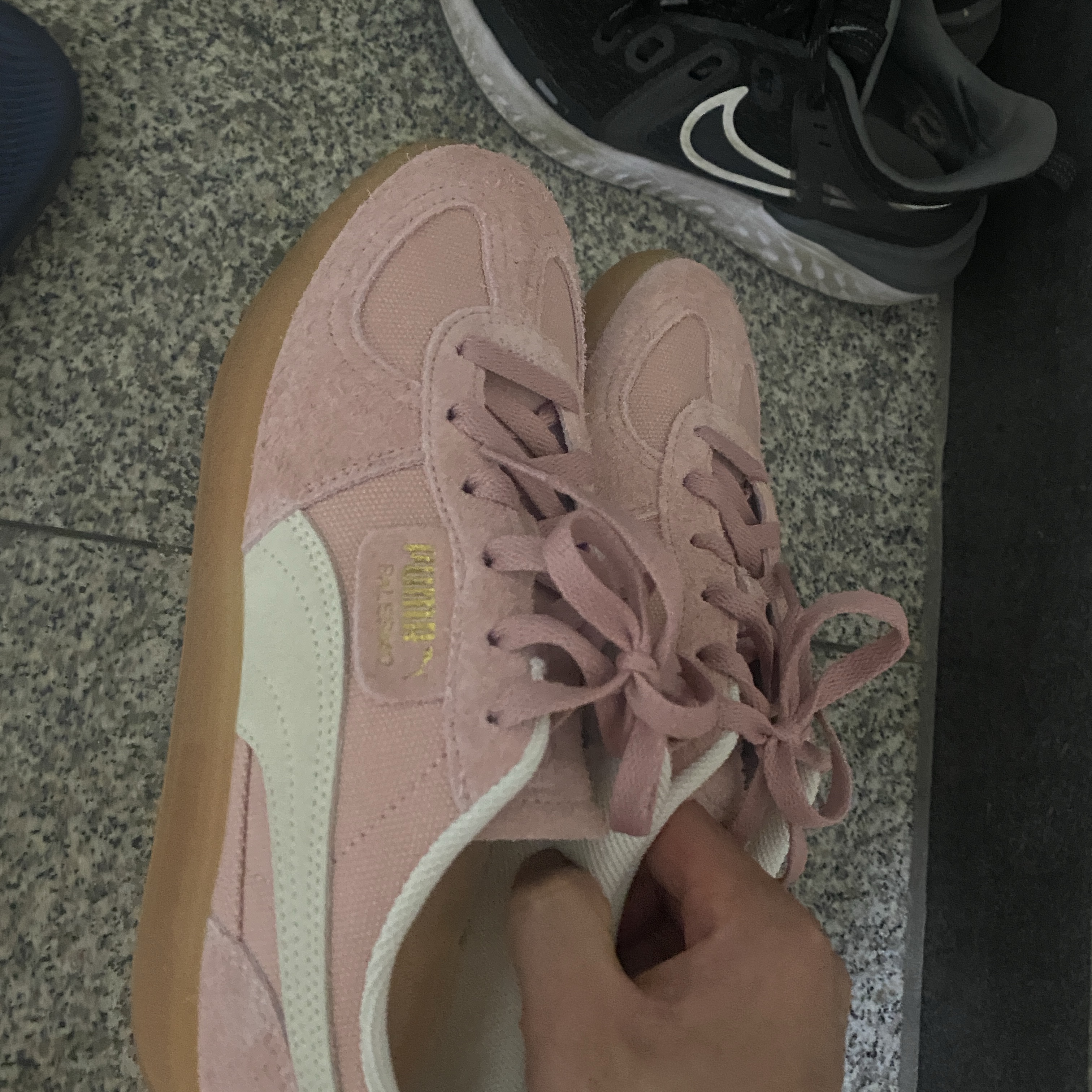 Puma Palermo Vintage Future Pink Frosted Ivory 착용 스타일