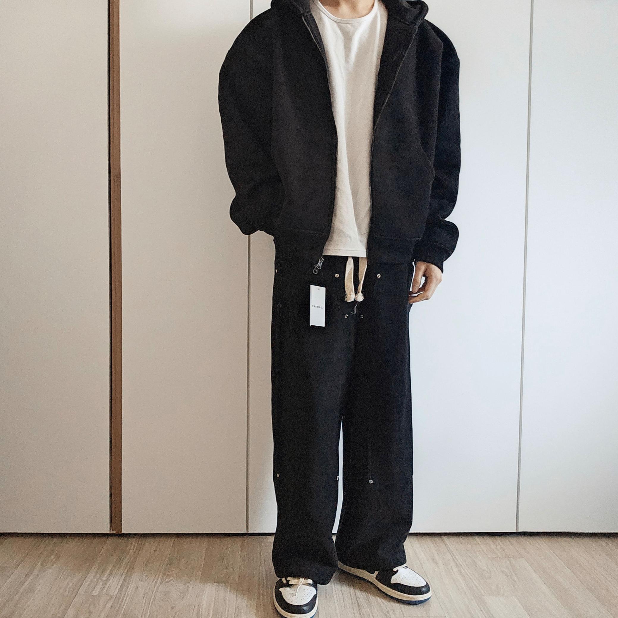 Jordan 1 x Travis Scott x Fragment Retro Low OG SP Military Blue 착용 스타일