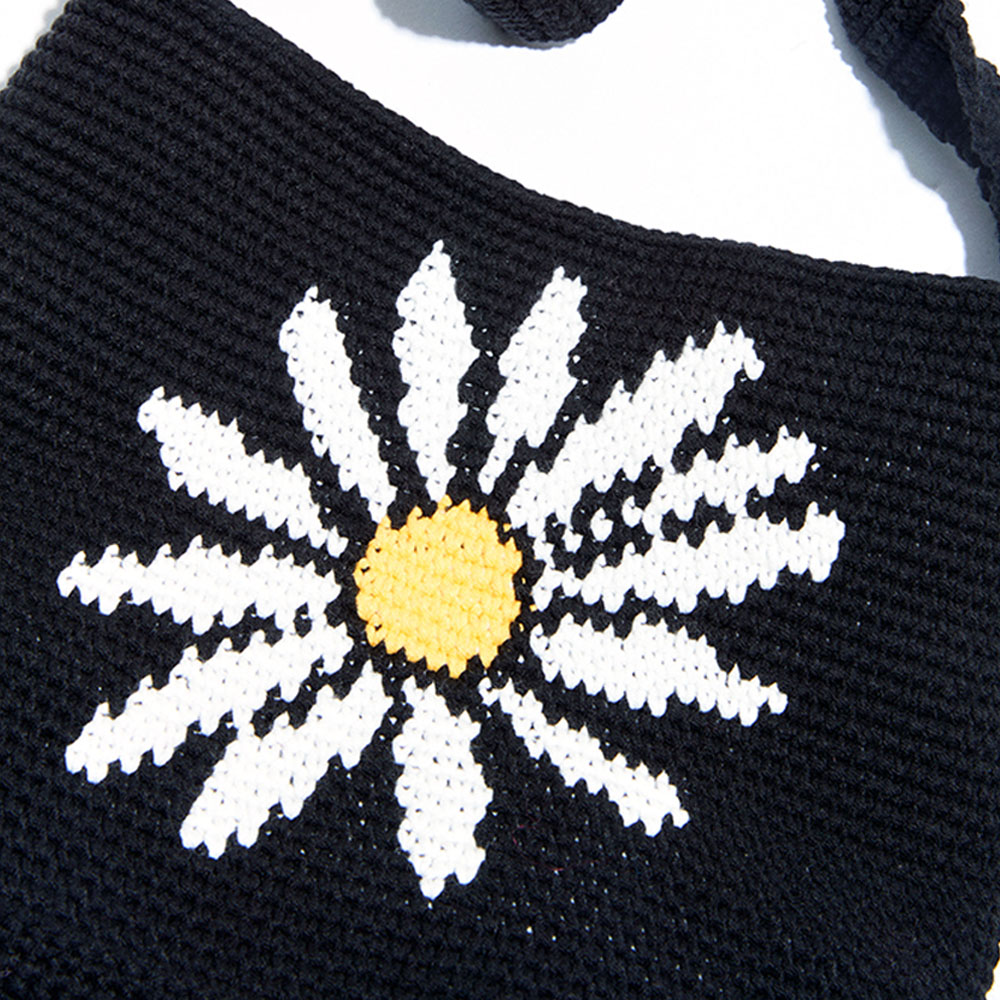 니로 세렌디피티 니로 세렌디피티 데이지 니트 숄더백(NiRO.SERENDiPiTY NiRO.SERENDiPiTY Daisy Knit Shoulder Bag Black #940) - 4