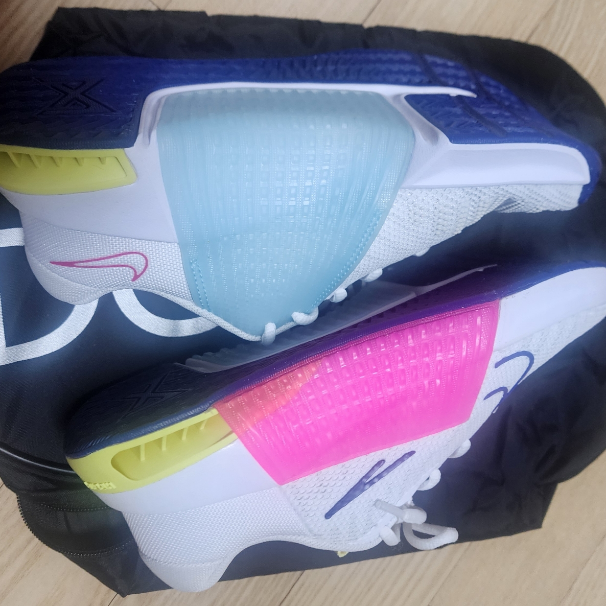 (W) Nike Metcon 9 White White Fierce Pink 착용 스타일 - 2
