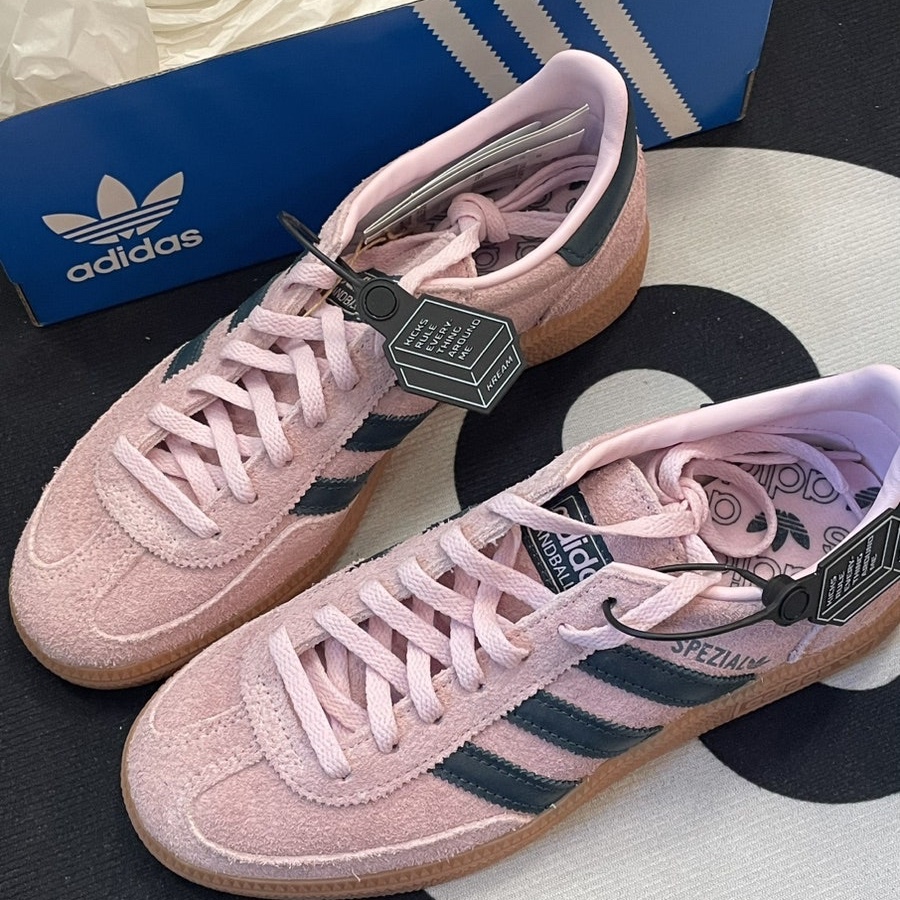 (W) Adidas Spezial Handball Clear Pink 착용 스타일