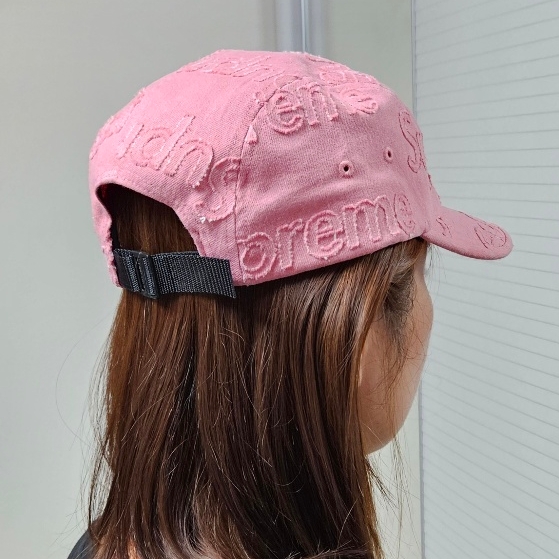 Supreme Lasered Denim Camp Cap Pink - 24FW 착용 스타일 - 2