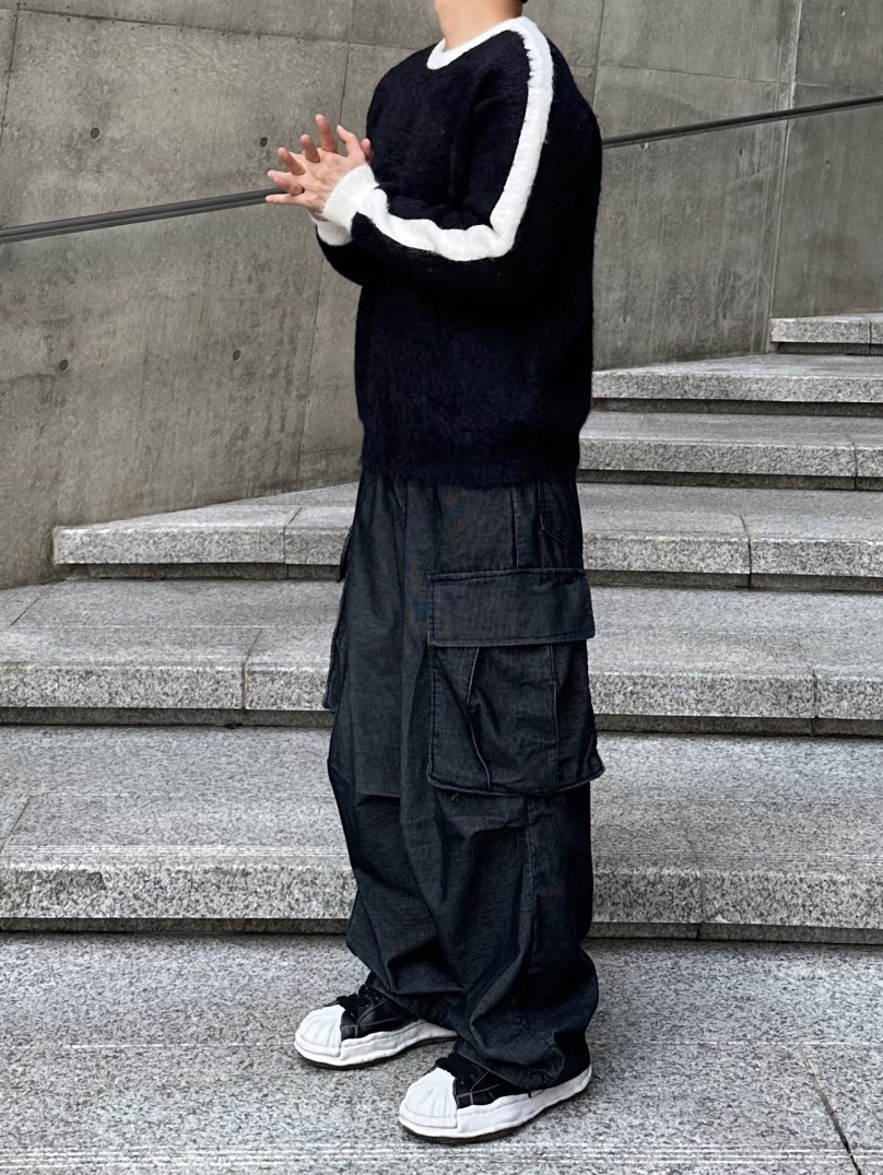 Maison Mihara Yasuhiro Blakey OG Sole Canvas Low-top Sneakers Black White, Maison Mihara Yasuhiro Blakey OG Sole Leather Low-top Sneakers Black 착용 스타일 - 1