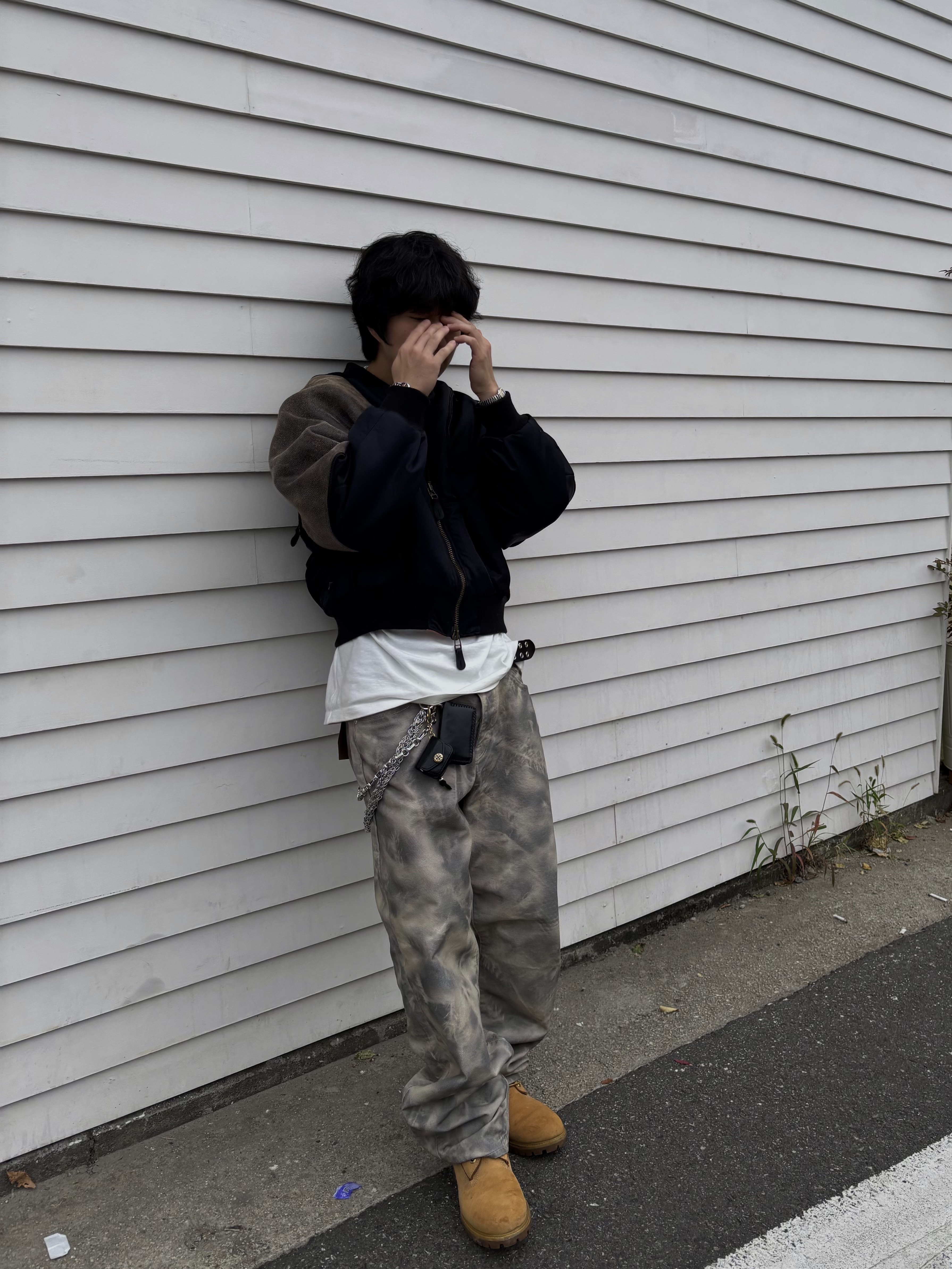 Stussy Stenpat Camo Big Ol' Jean North Fork, Kapital Ma-1 Nylon X Crack Leather Siamese Bomber Jacket Black 착용 스타일 - 2