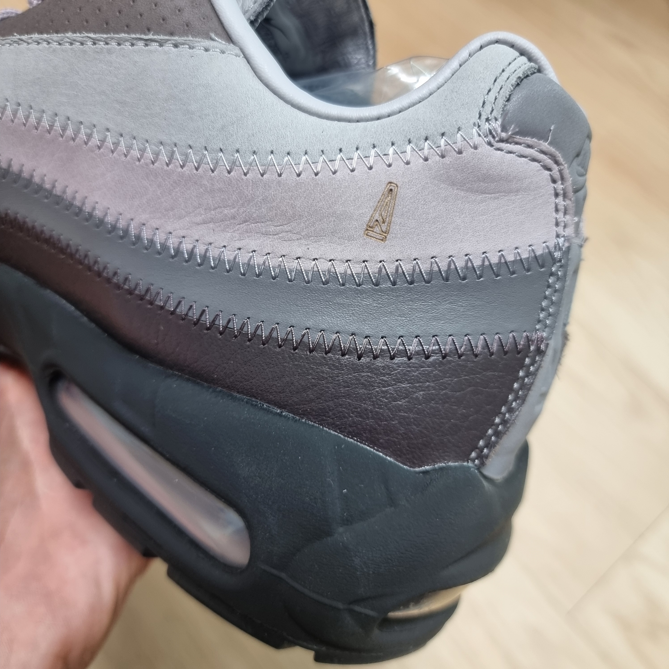 Nike x A Ma Maniere Air Max 95 W.Y.W.S. 착용 스타일 - 4