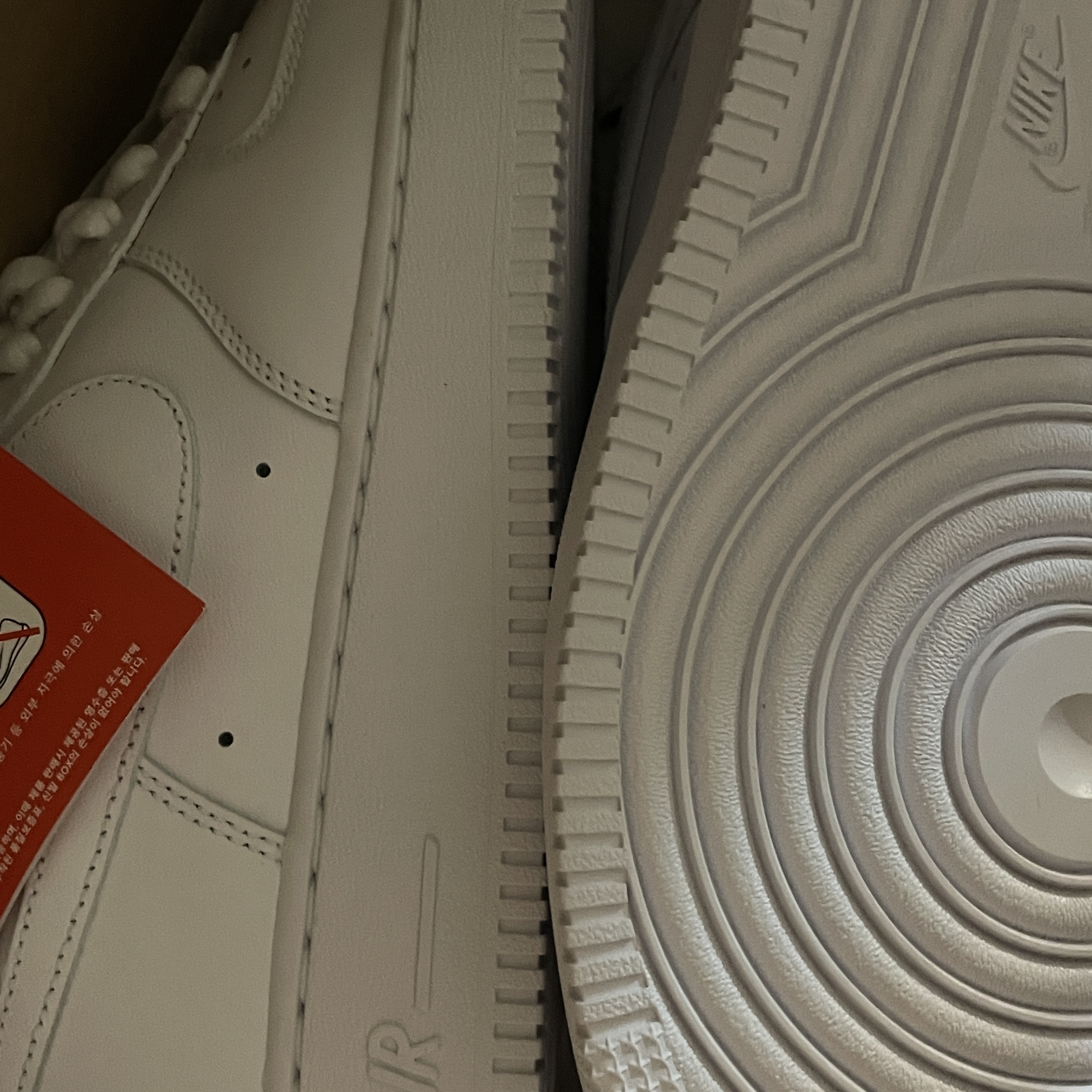 Nike Air Force 1 '07 Low White 착용 스타일