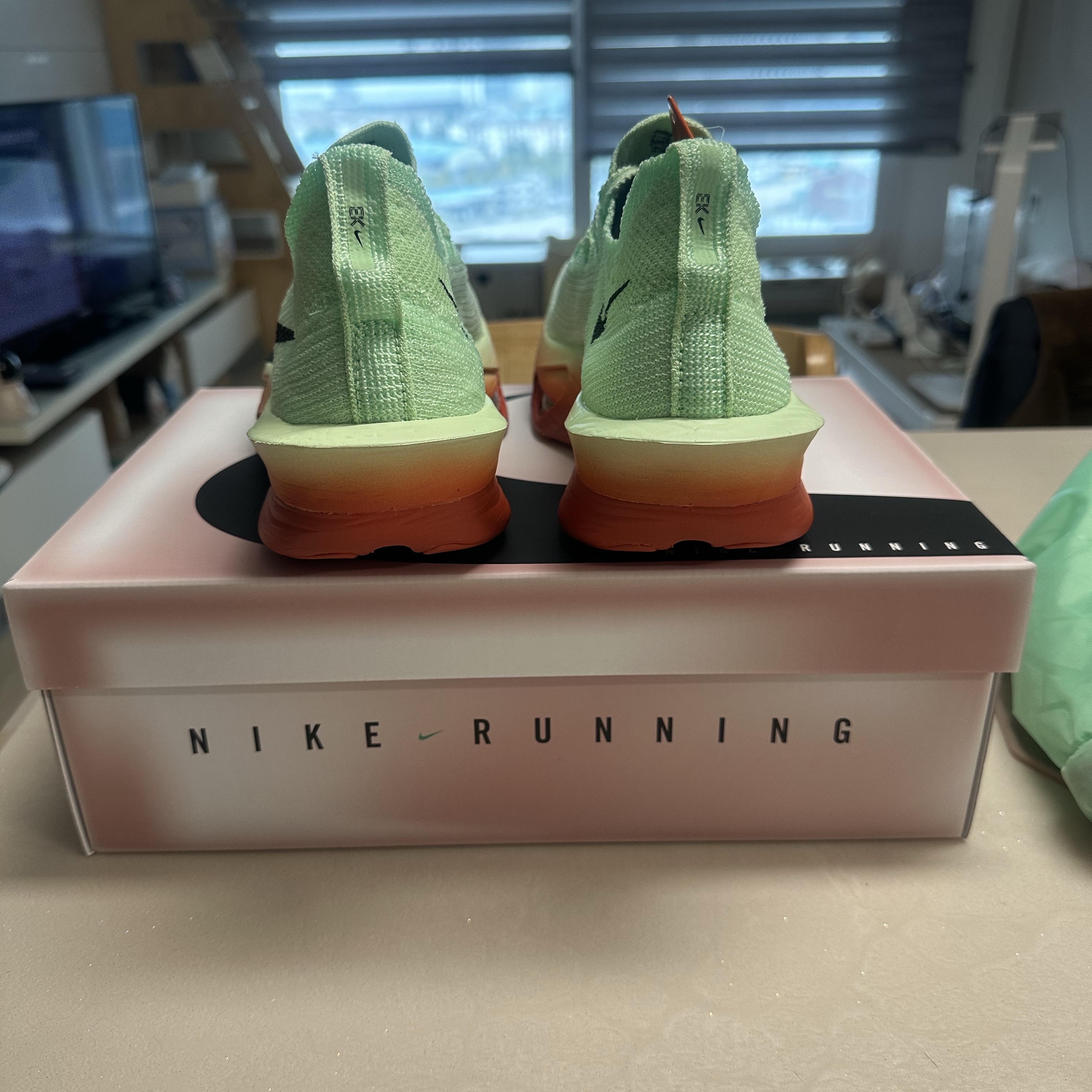 Nike Air Zoom Alphafly Next% 3 Eliud Kipchoge 착용 스타일 - 4