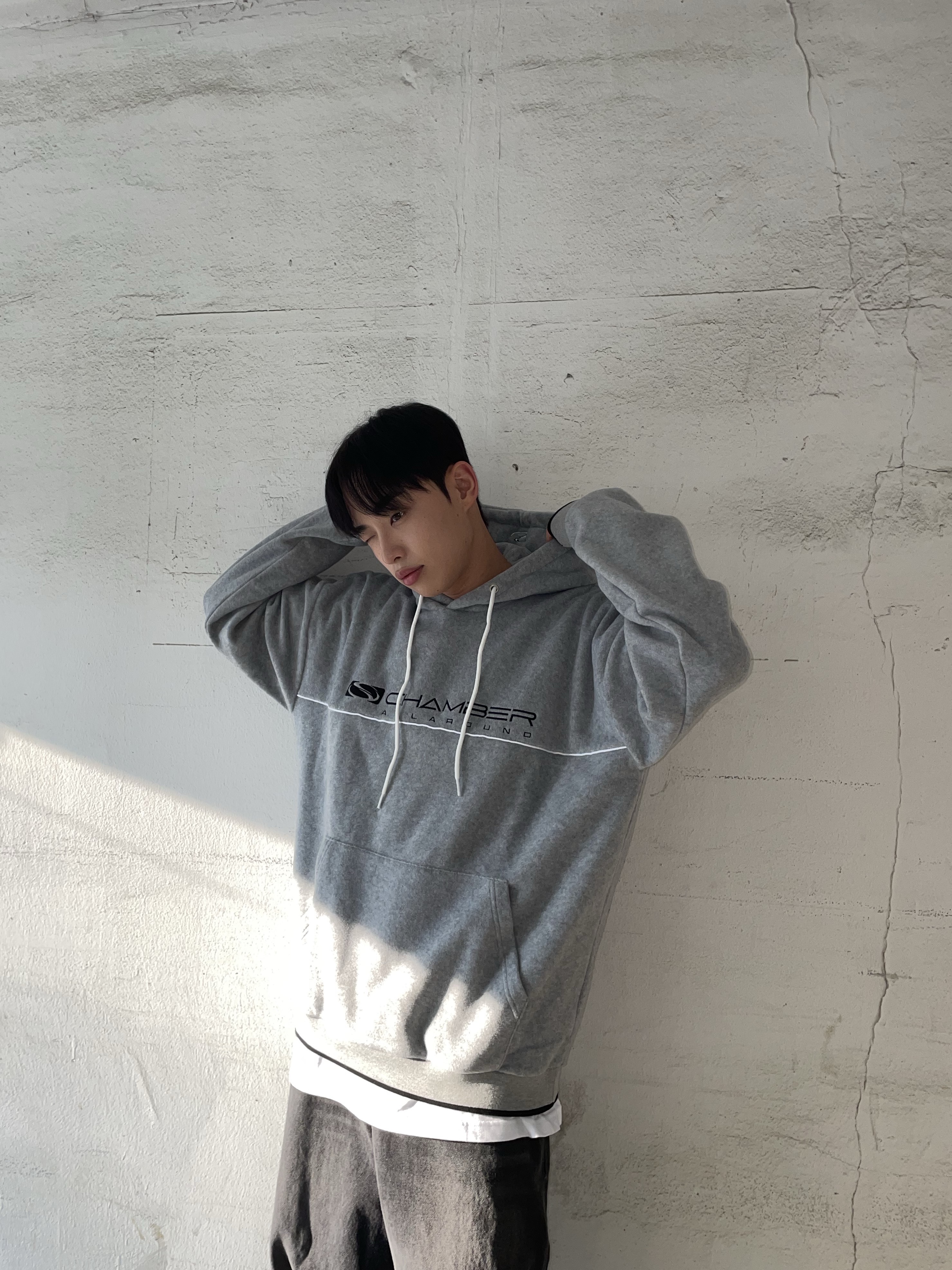 SPORT CHAMBER SC Flash Fleece Hoodie T-Shirt Gray 착용 스타일 - 1
