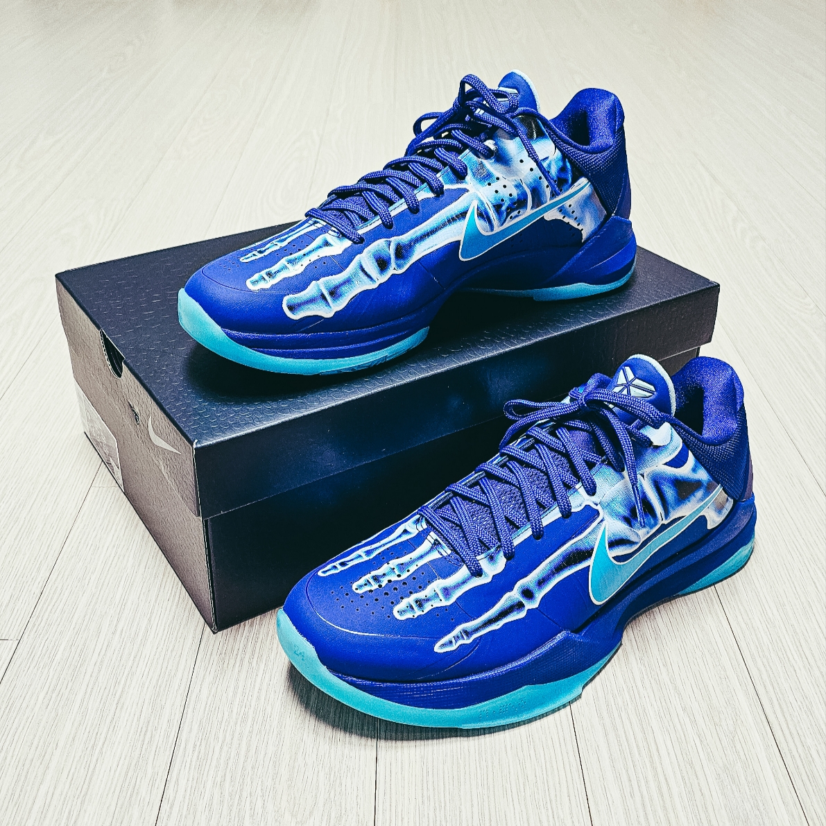 Nike Kobe 5 Protro Deep Royal Blue 착용 스타일 - 2