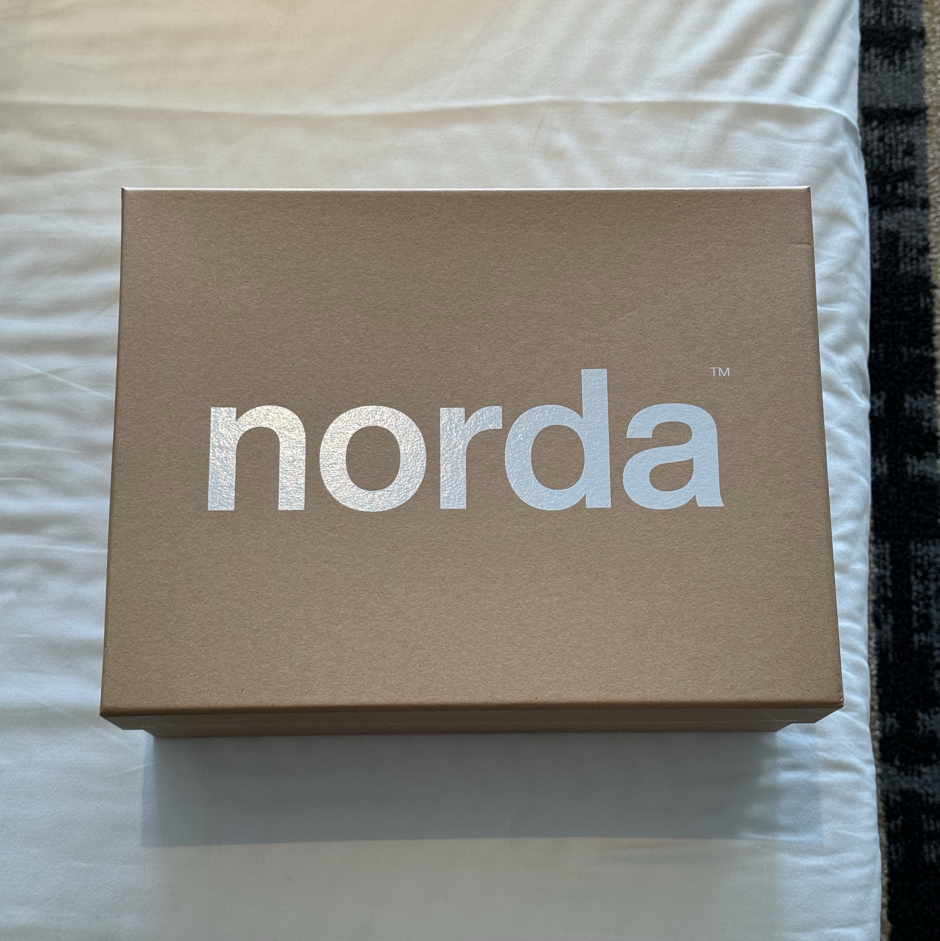 Norda 001 LTD Edition Axolotl 착용 스타일 - 1