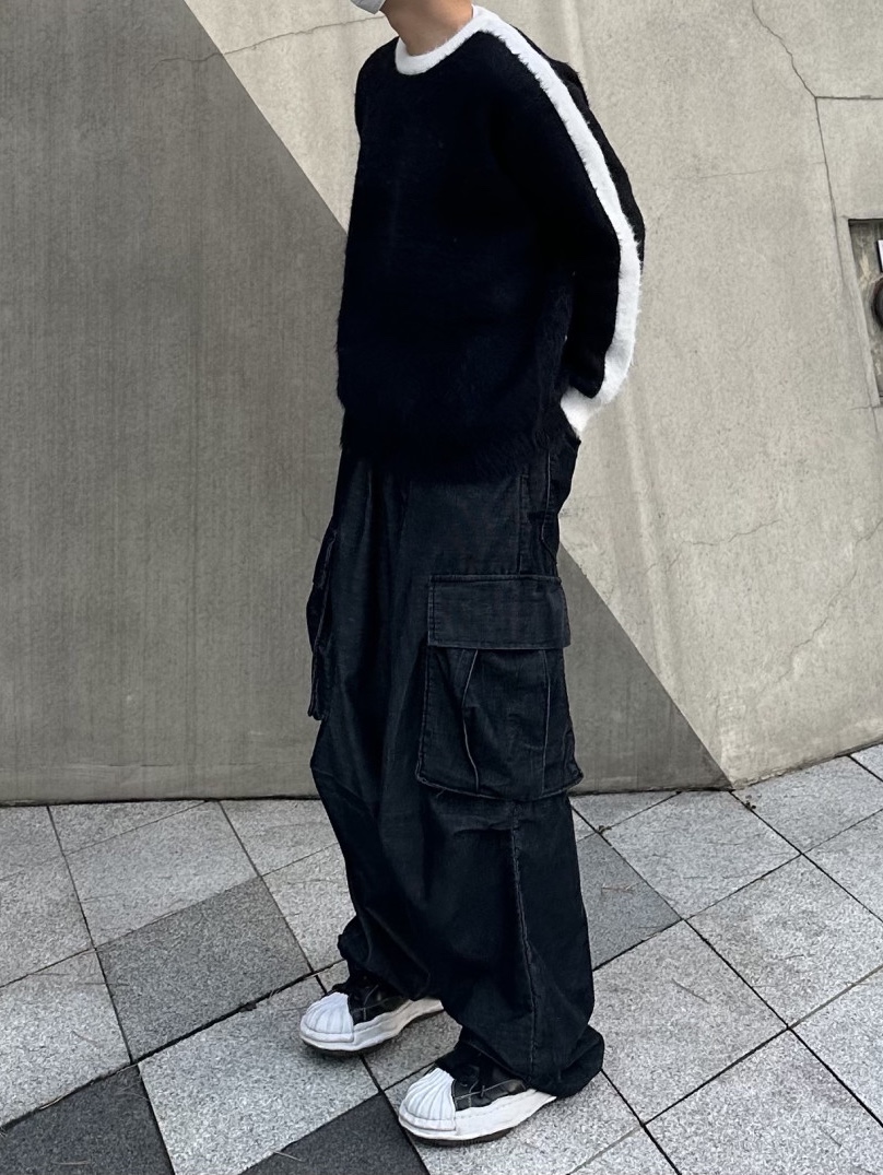 Maison Mihara Yasuhiro Blakey OG Sole Canvas Low-top Sneakers Black White, Maison Mihara Yasuhiro Blakey OG Sole Leather Low-top Sneakers Black 착용 스타일 - 3