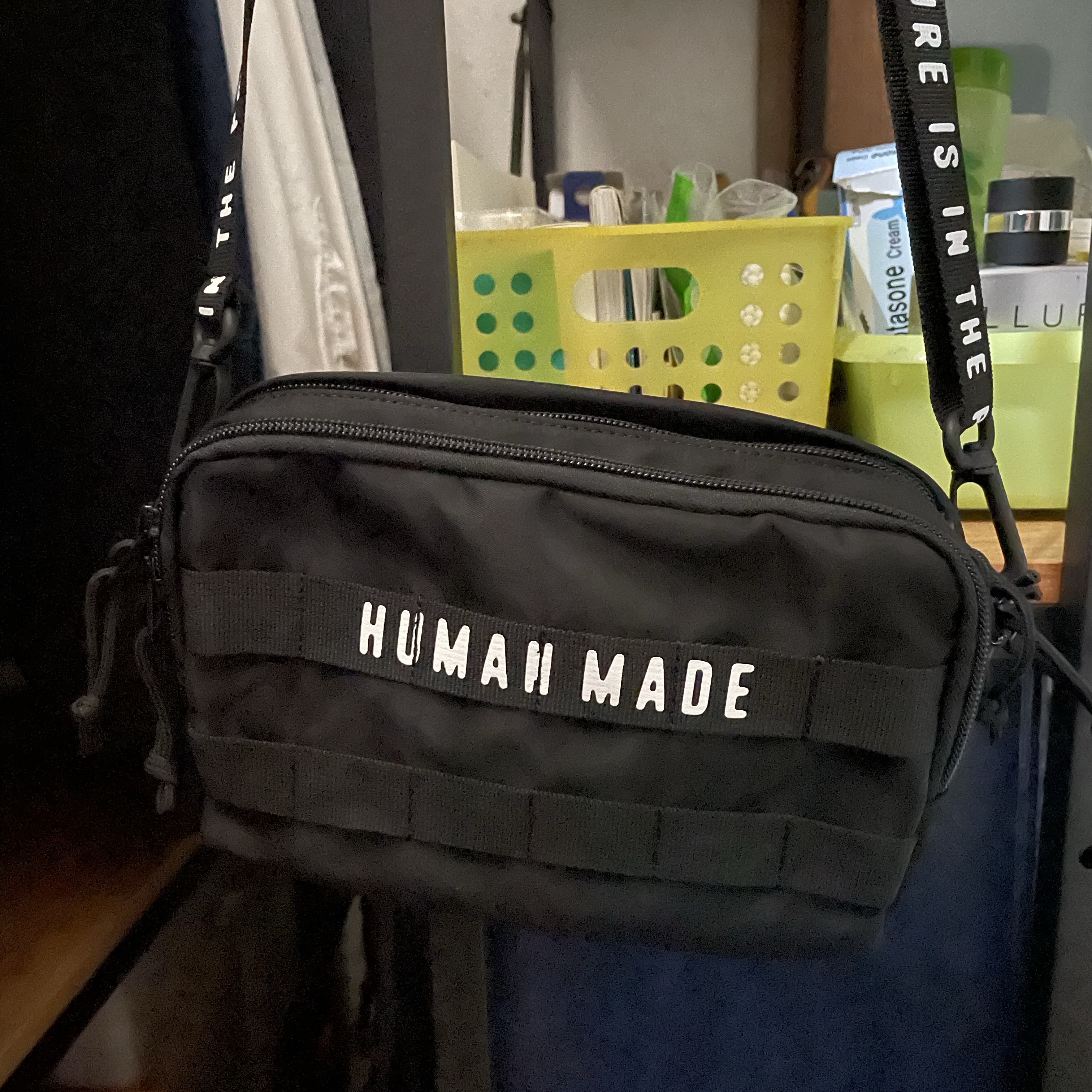 Human Made Military Pouch Small Black 착용 스타일