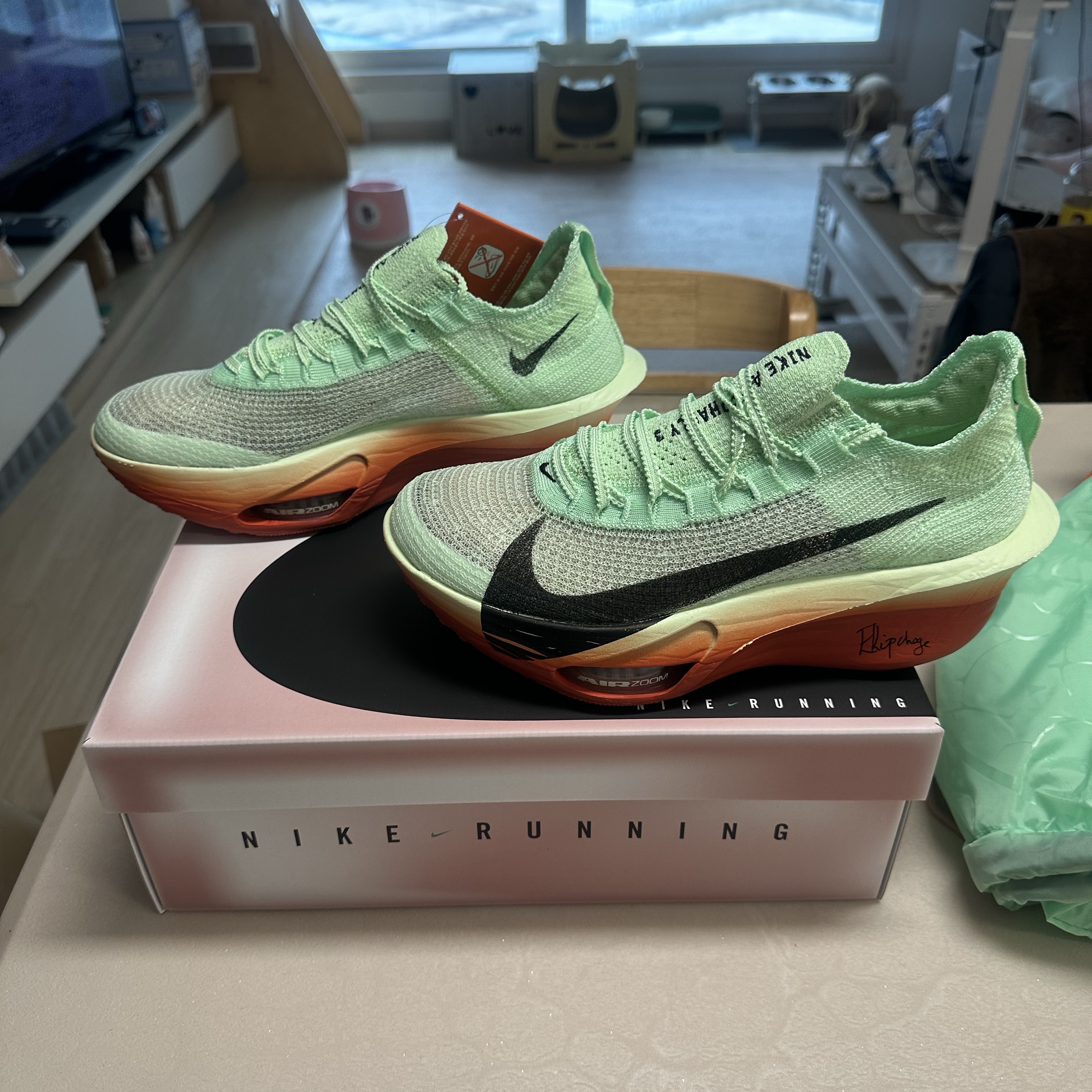 Nike Air Zoom Alphafly Next% 3 Eliud Kipchoge 착용 스타일 - 9