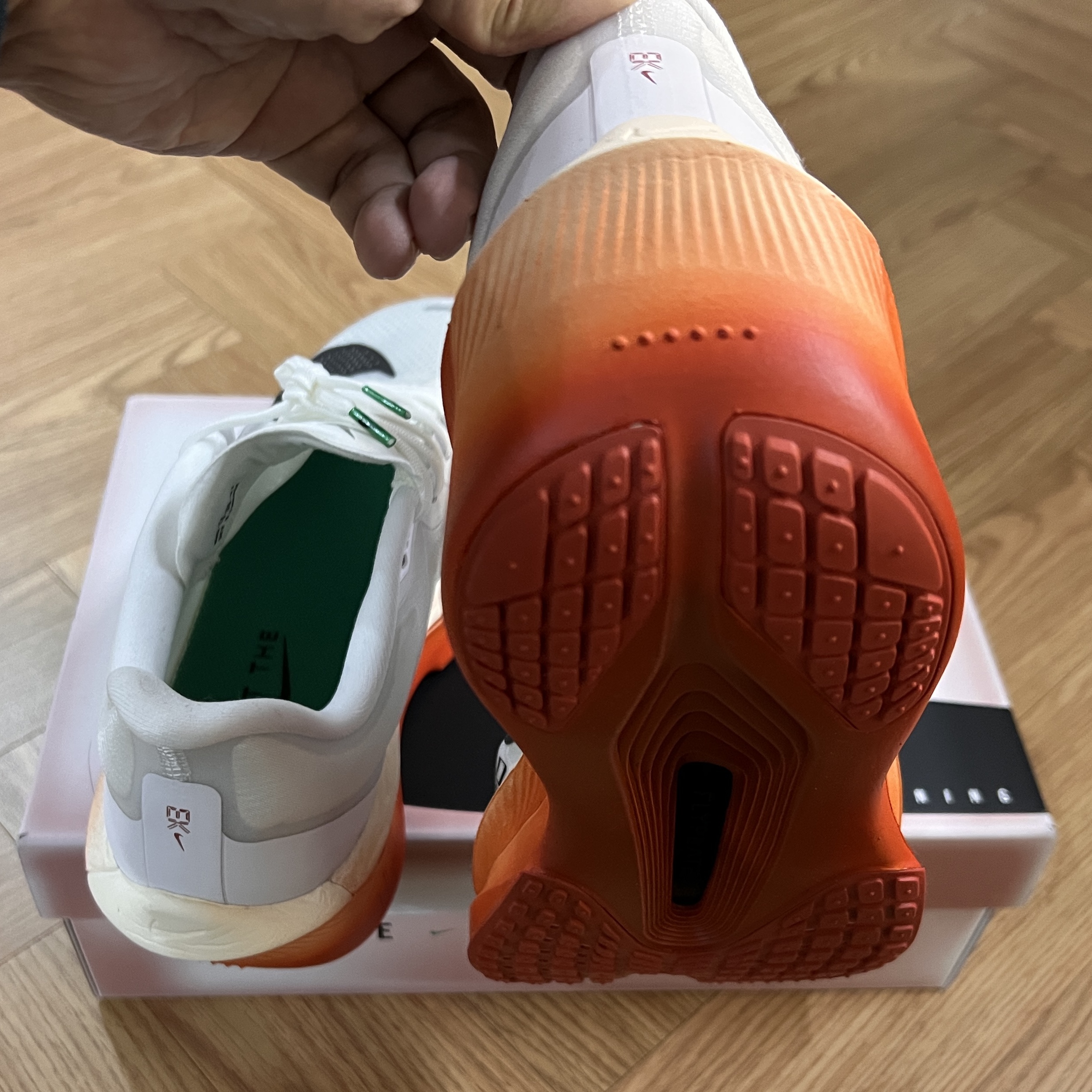 Nike Zoom Fly 6 Eliud Kipchoge, Nike Air Zoom Alphafly Next% 3 Volt 착용 스타일 - 5