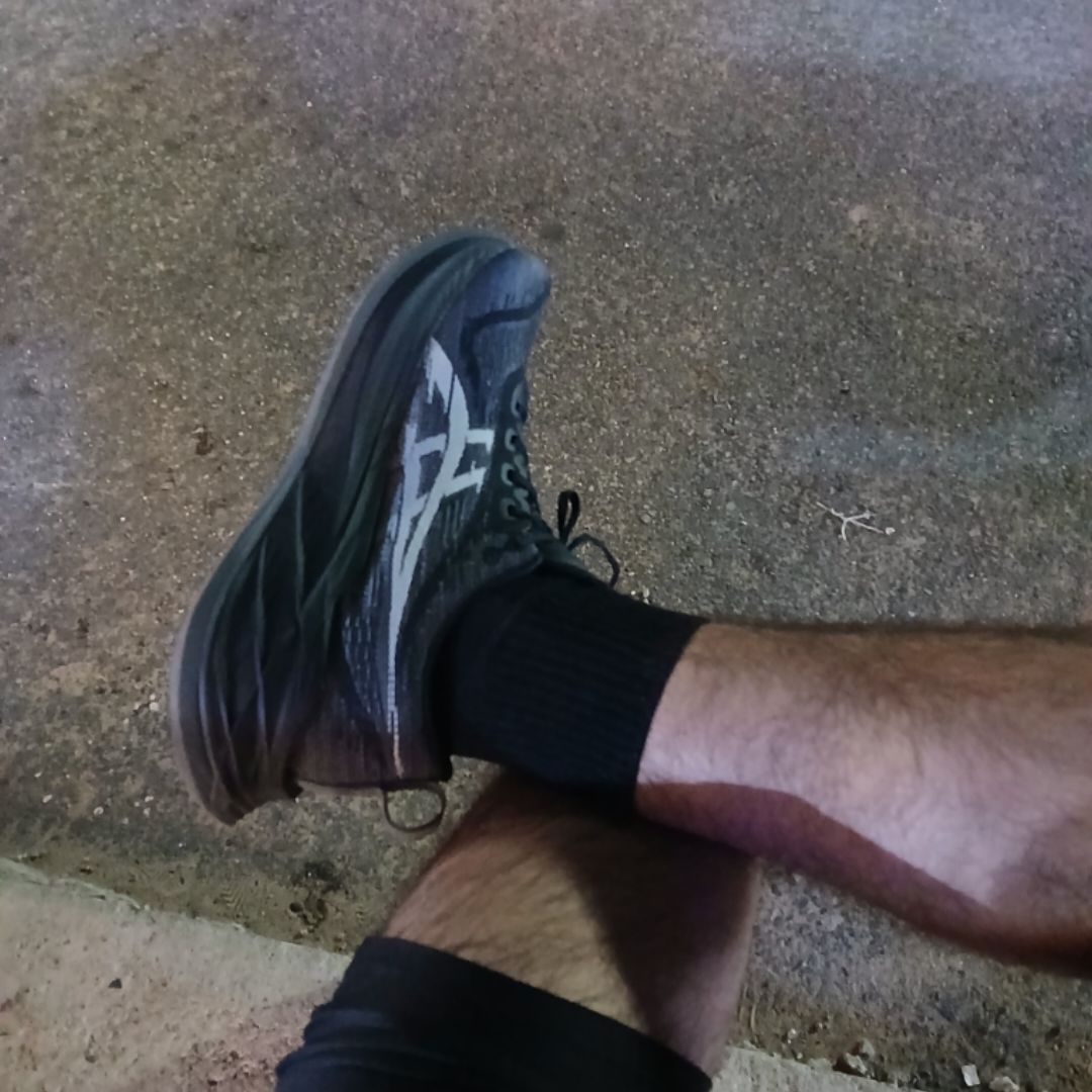 Nike Dri-Fit ADV Aeroswift Running Half Tights Black - Asia, New Balance Fuelcell Rebel v4 Ultra Pink Black - 2E Wide 착용 스타일 - 2