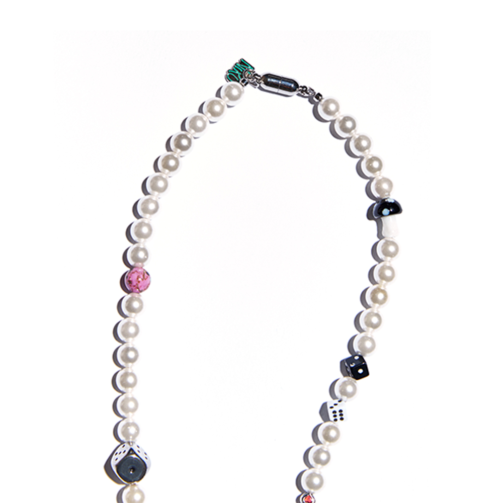 니로 세렌디피티 다이스 머쉬룸 펄 네크리스(NiRO.SERENDiPiTY Dice Mushroom Pearl Necklace #68) - 4