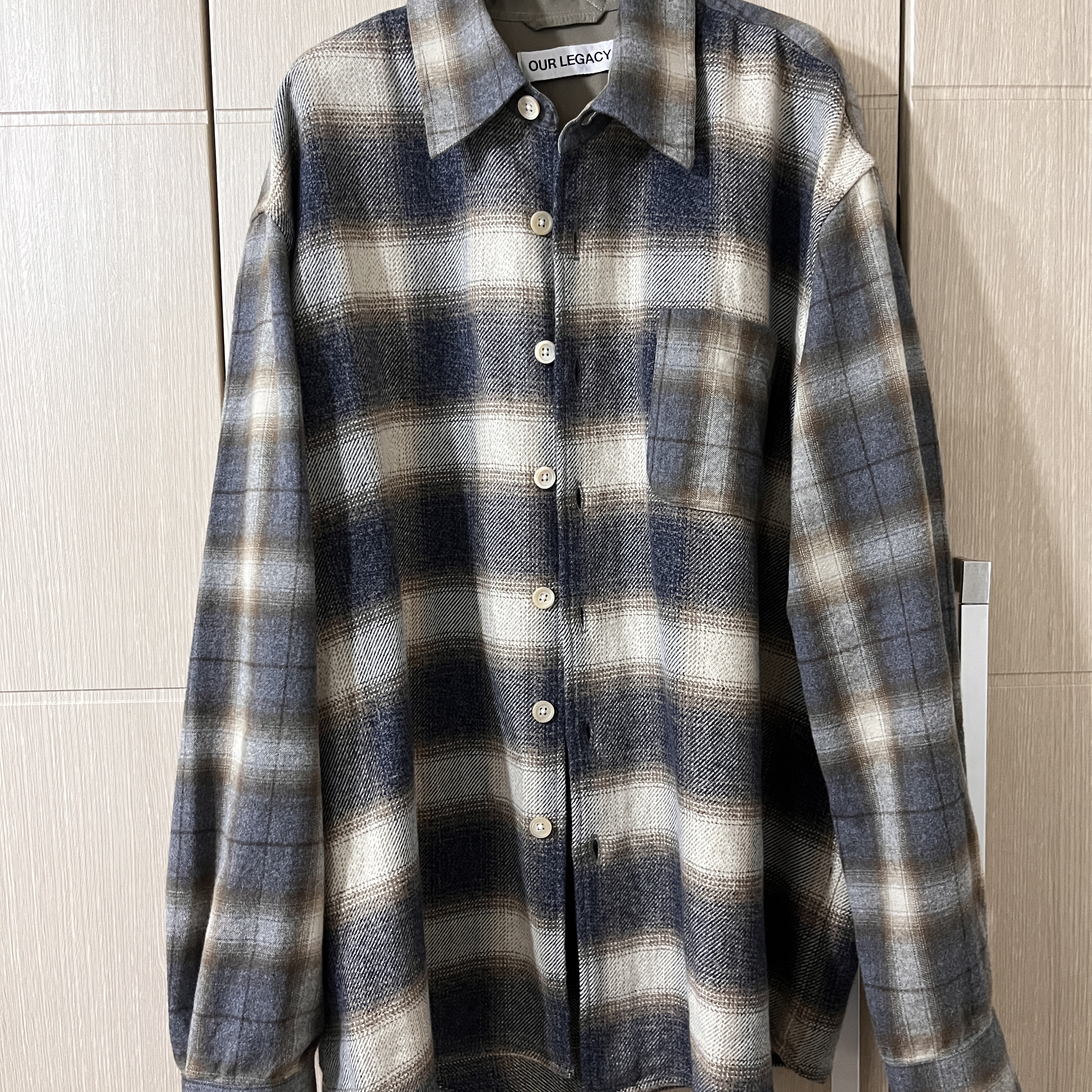 Our Legacy Above Shirt Doyle Check Lagger Flannel 착용 스타일 - 1