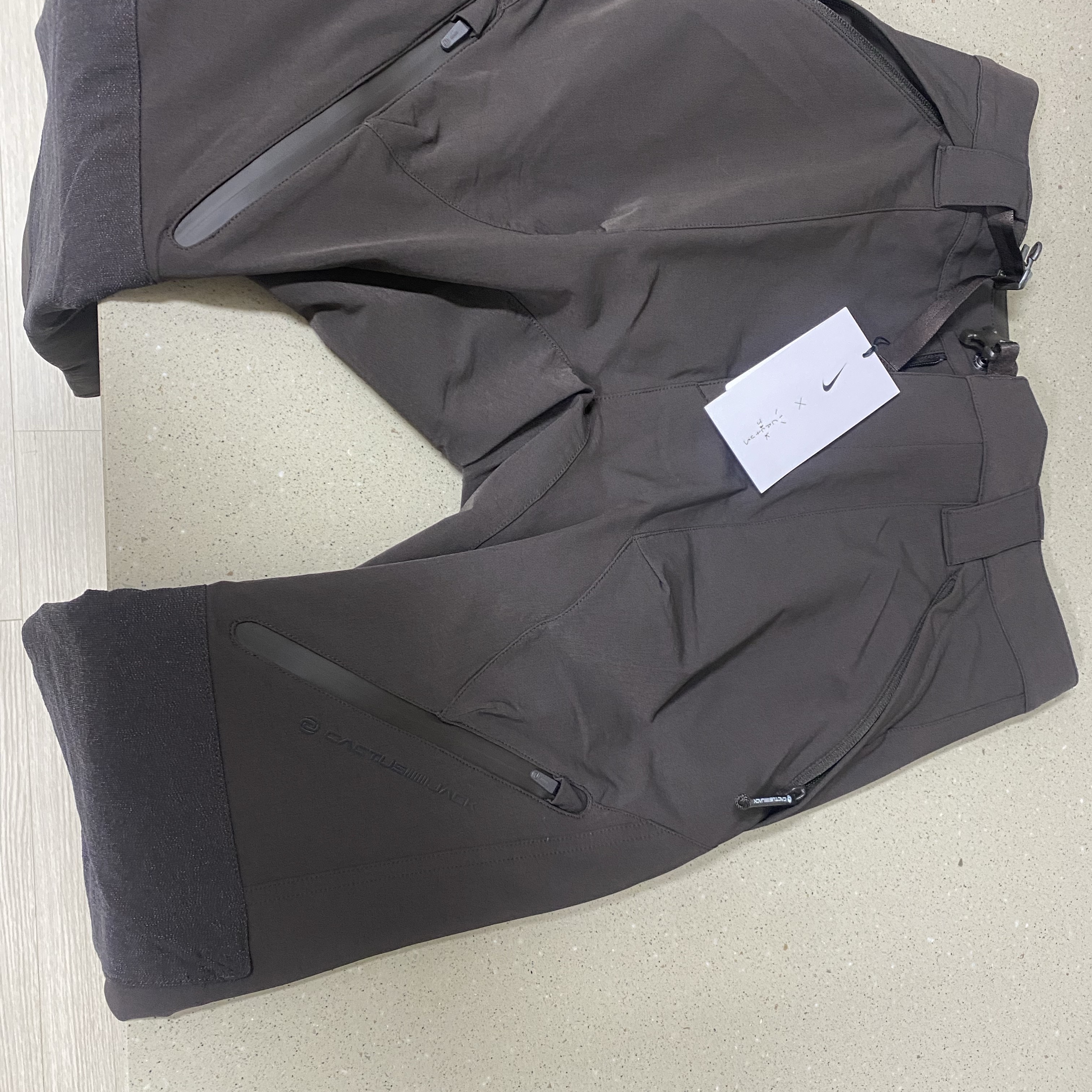 Nike x Travis Scott NRG BH Pants Velvet Brown - Asia 착용 스타일 - 5