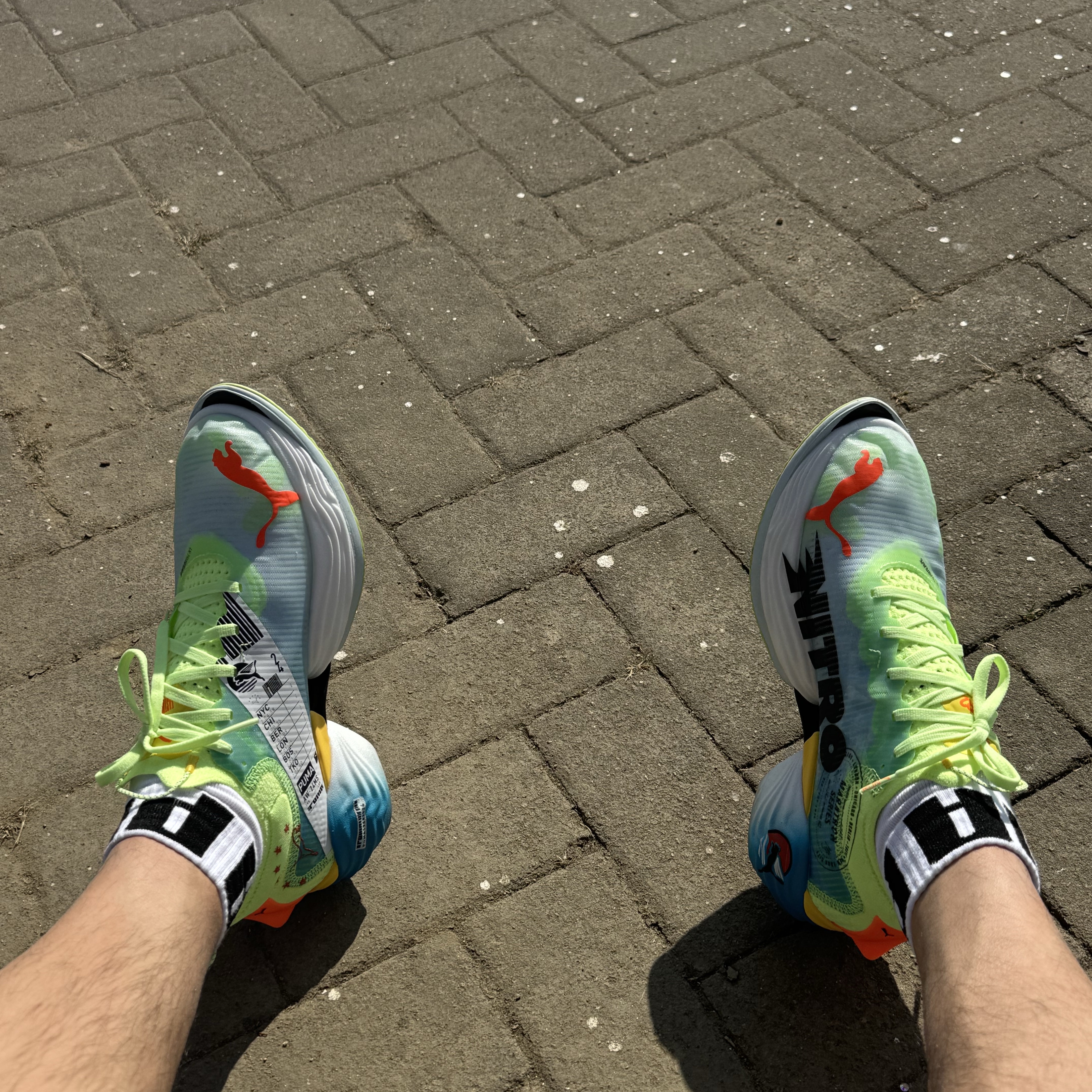 (W) Puma Fast-R Nitro Elite 2 Fire Sun Stream Sunset Glow 착용 스타일