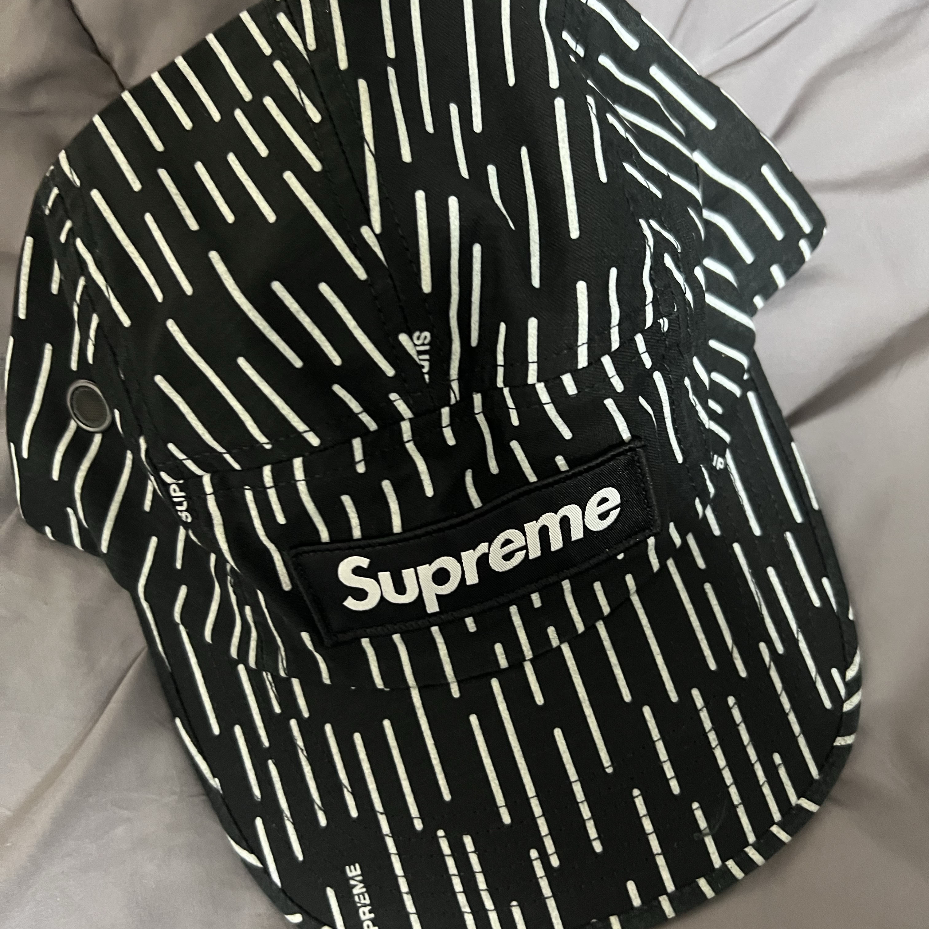 Supreme Military Camp Cap Black Raindrop - 24FW 착용 스타일