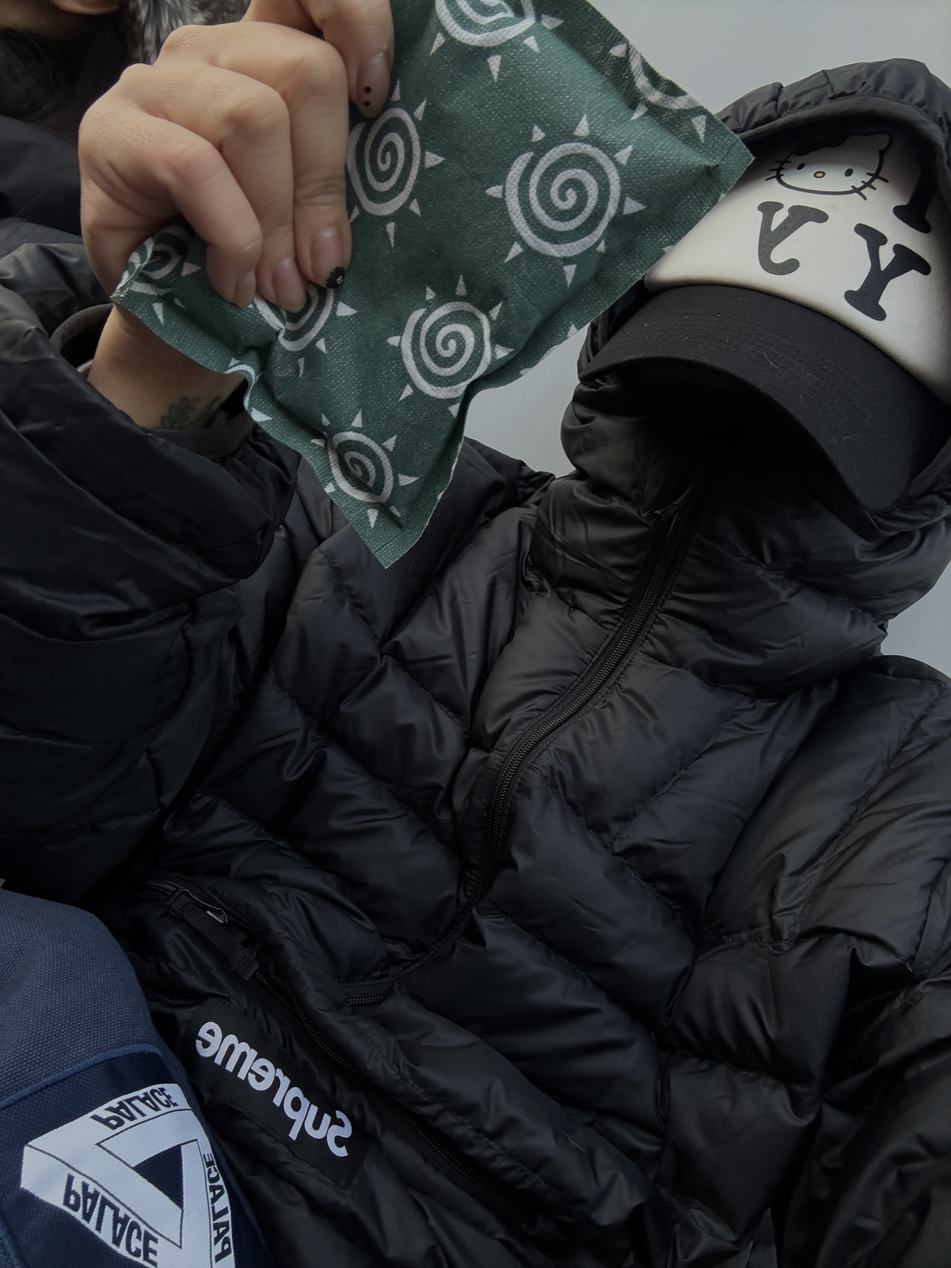 Supreme Micro Down Half Zip Hooded Pullover Black - 24FW, Open Yy x Hello Kitty Trucker Cap Black 착용 스타일