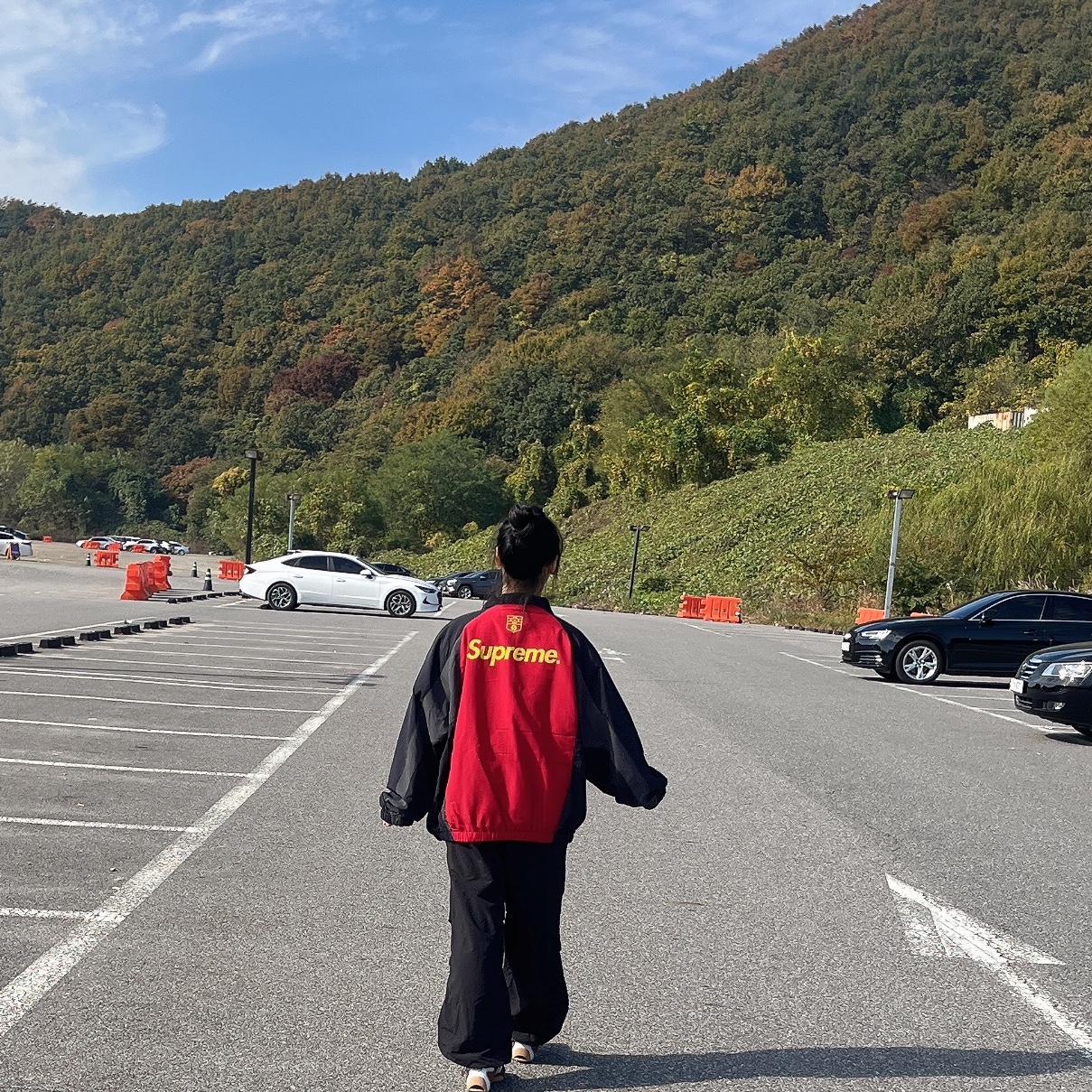 Supreme S Logo Track Jacket Black - 24FW 착용 스타일