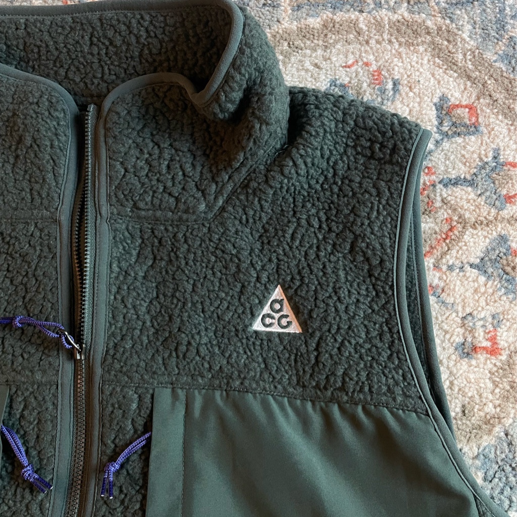 Nike ACG Arctic Wolf Vest Vintage Green - Asia 착용 스타일 - 2