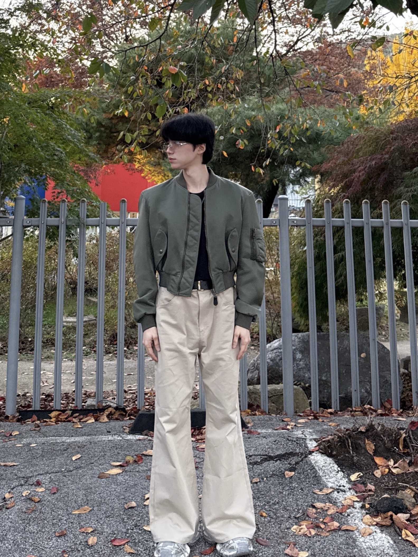Balenciaga Bomber Dark Green, Balenciaga 3XL Sneakers Light Beige 착용 스타일 - 9