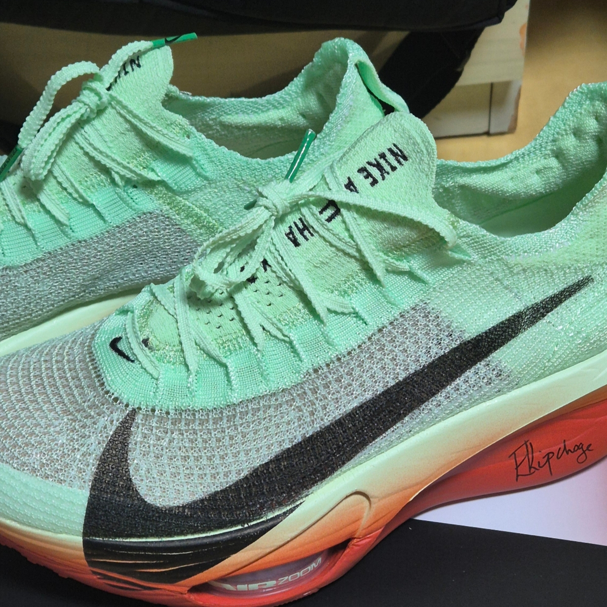 Nike Air Zoom Alphafly Next% 3 Eliud Kipchoge 착용 스타일