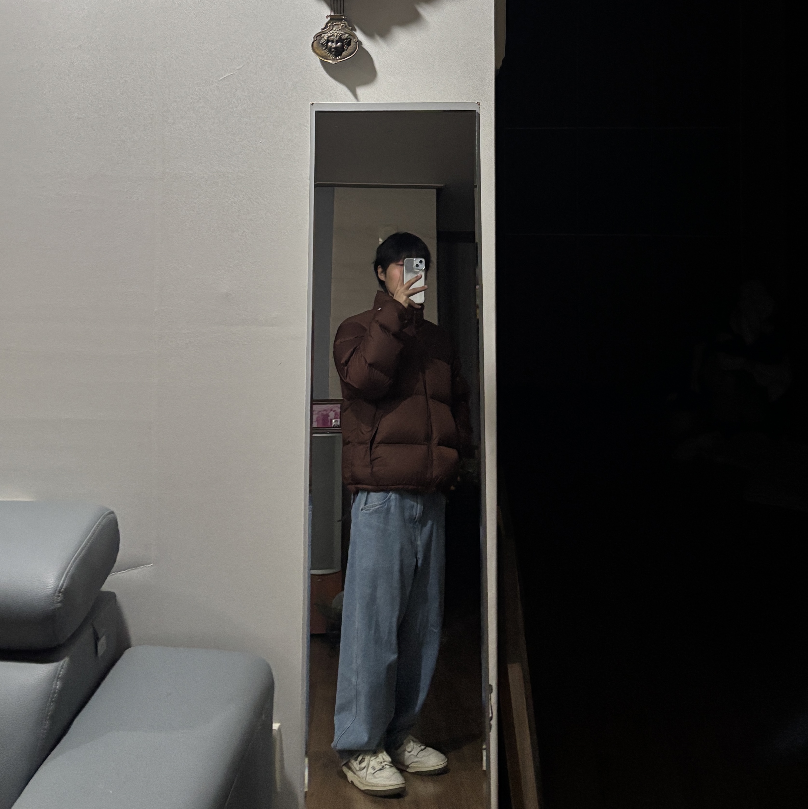 The North Face 1996 Retro Nuptse Jacket Dark Oak, New Balance x Aime Leon Dore 550 Olive 착용 스타일 - 2