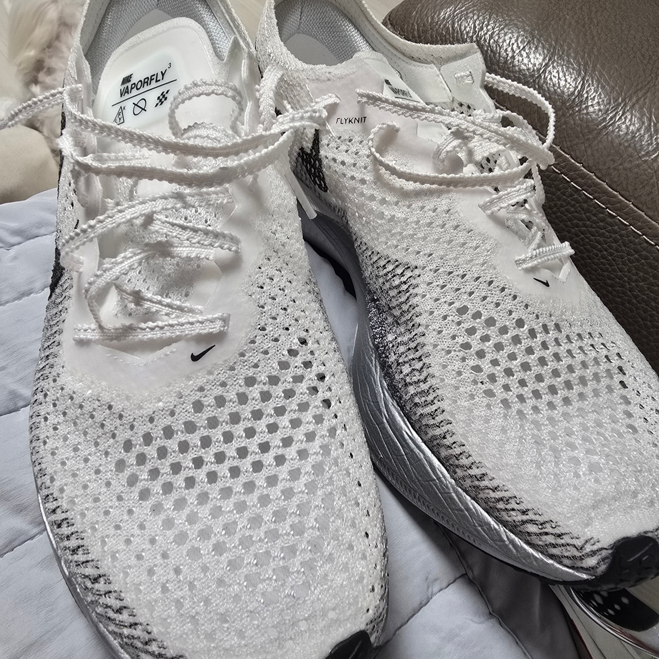 Nike ZoomX Vaporfly Next% 3 White Grey 착용 스타일