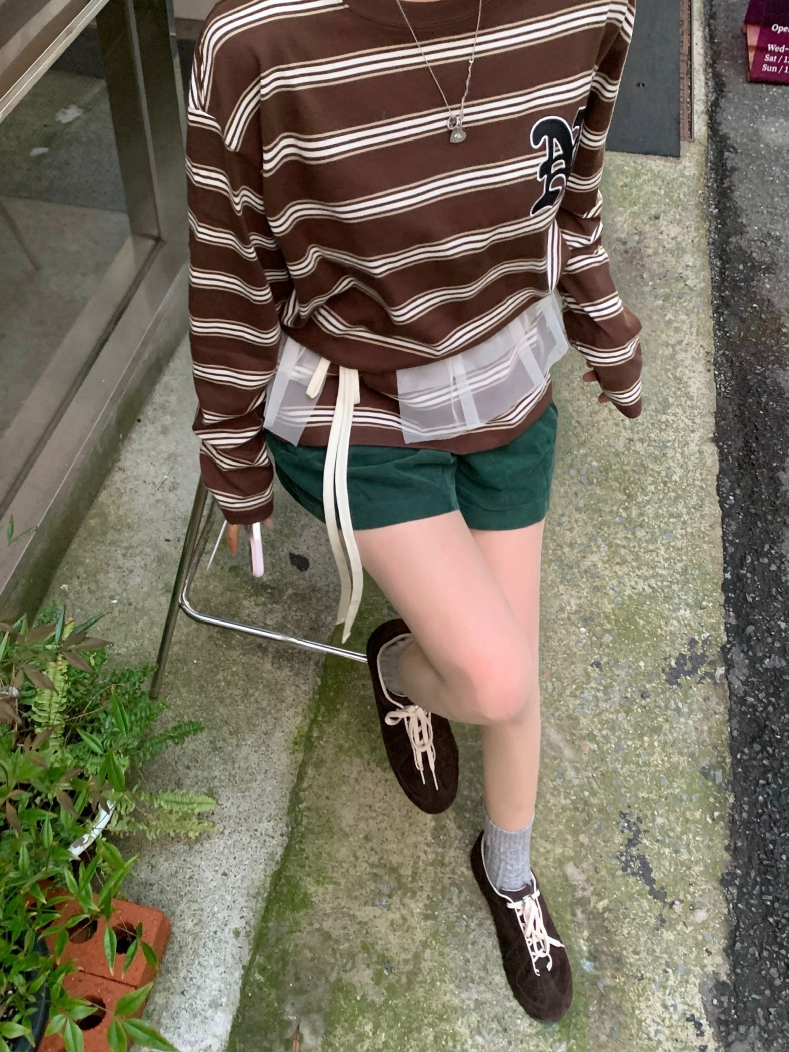 Deviation Racing Trainer 08 Choco Brown 착용 스타일 - 3