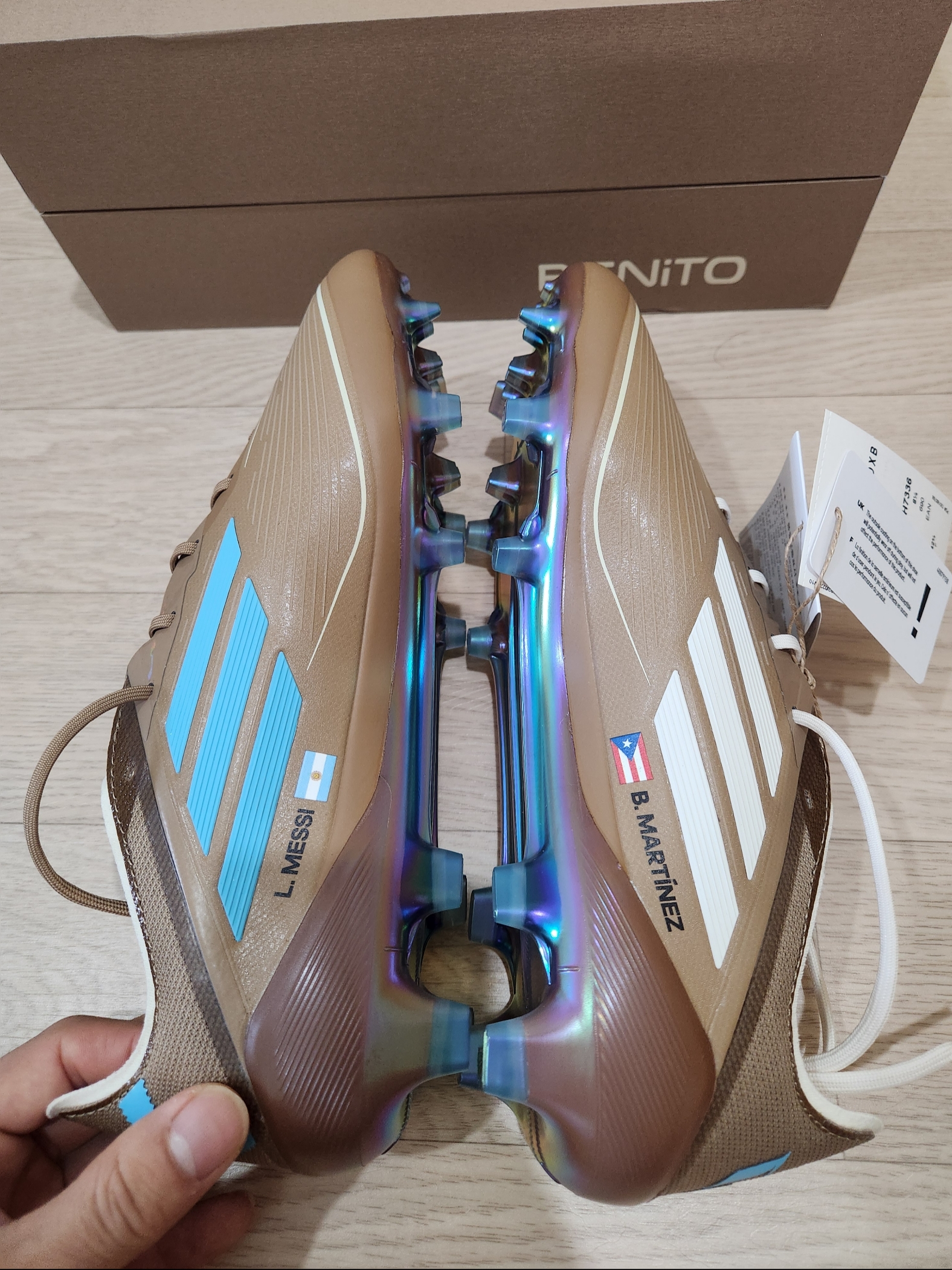 Adidas x Bad Bunny Messi F50 Elite FG Cardboard Cream White 착용 스타일 - 3