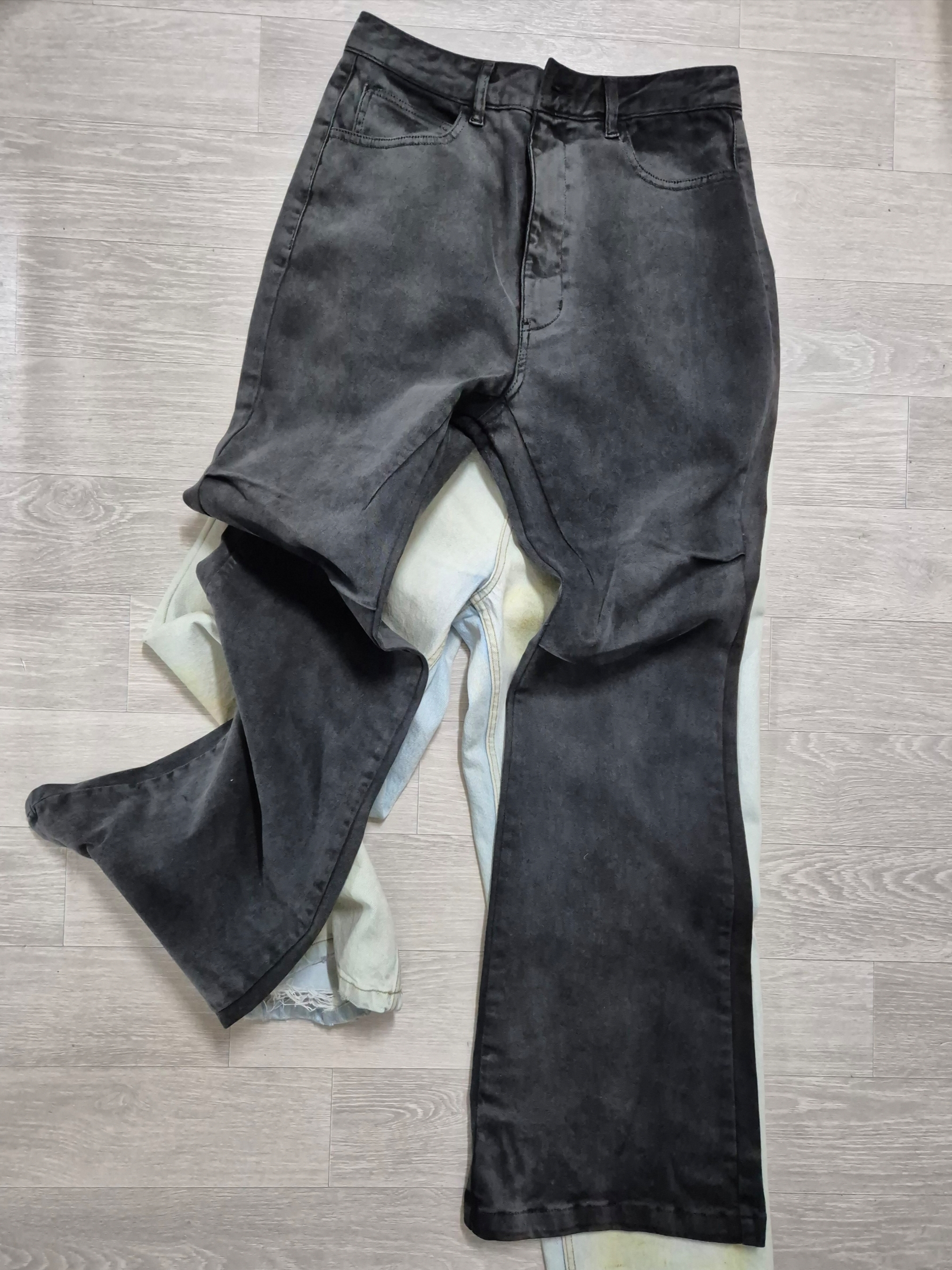 VENDORS Full DU$K Flared Pants Gray, Undermycar Maigan Padded Shoulder Zip-Up Blouson India Ink - 23FW 착용 스타일 - 8