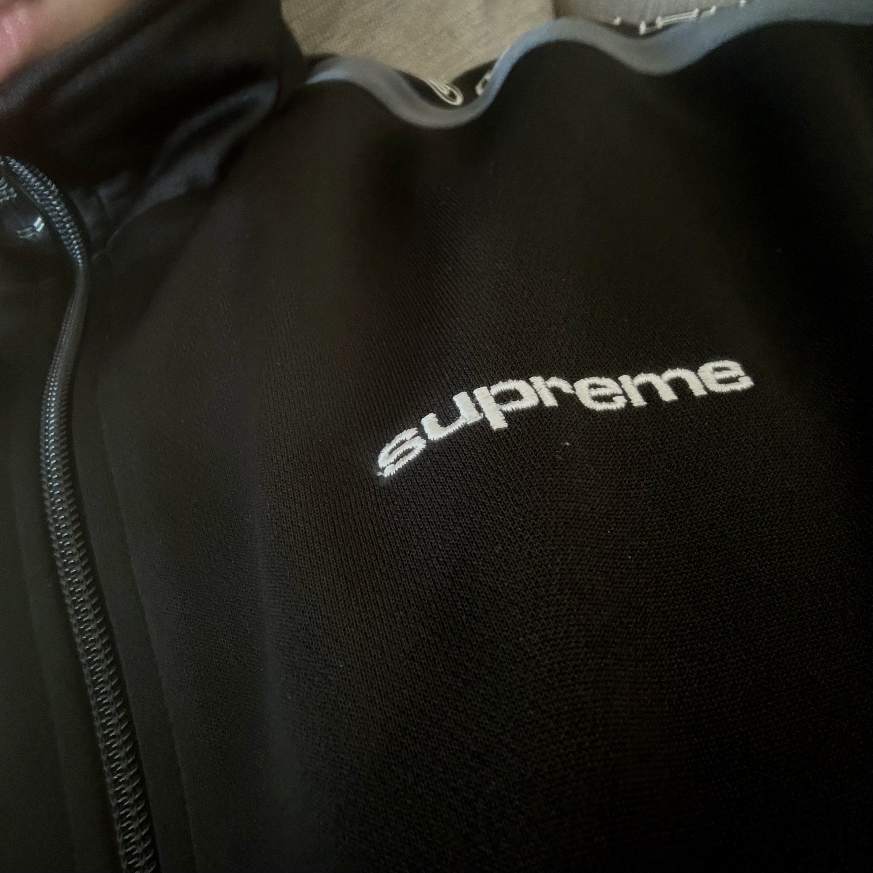 Supreme x Umbro Snap Sleeve Jacket Black - 23SS 착용 스타일