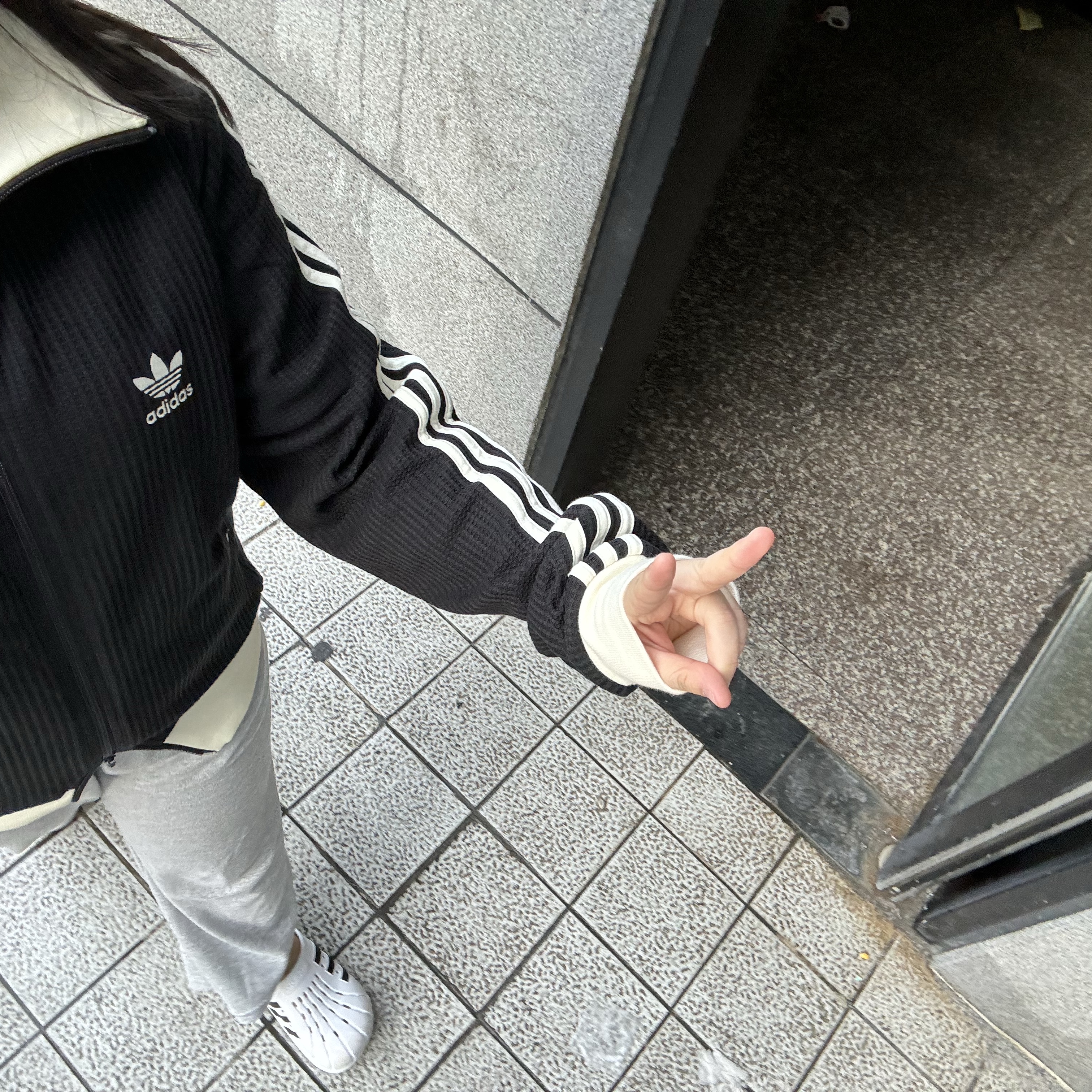 Adidas Waffle Beckenbauer Track Top Black - KR Sizing 착용 스타일