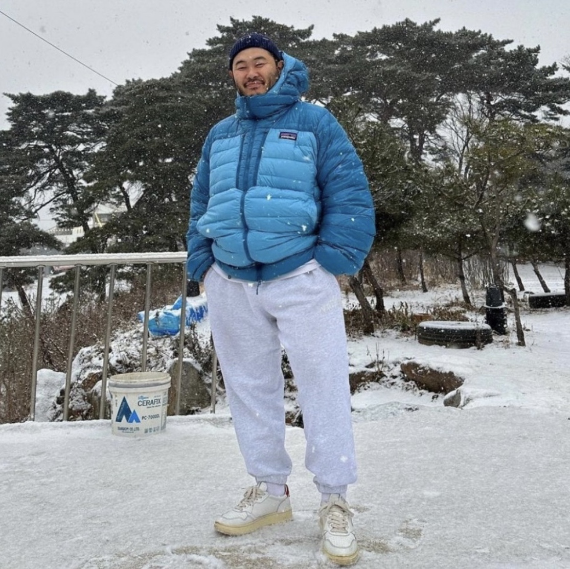 Patagonia AlpLoft Down Parka Anacapa Blue 착용 스타일 - 4