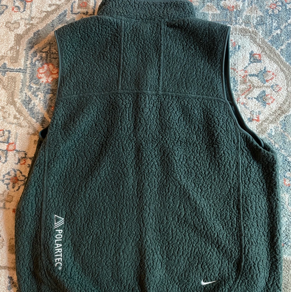 Nike ACG Arctic Wolf Vest Vintage Green - Asia 착용 스타일 - 3