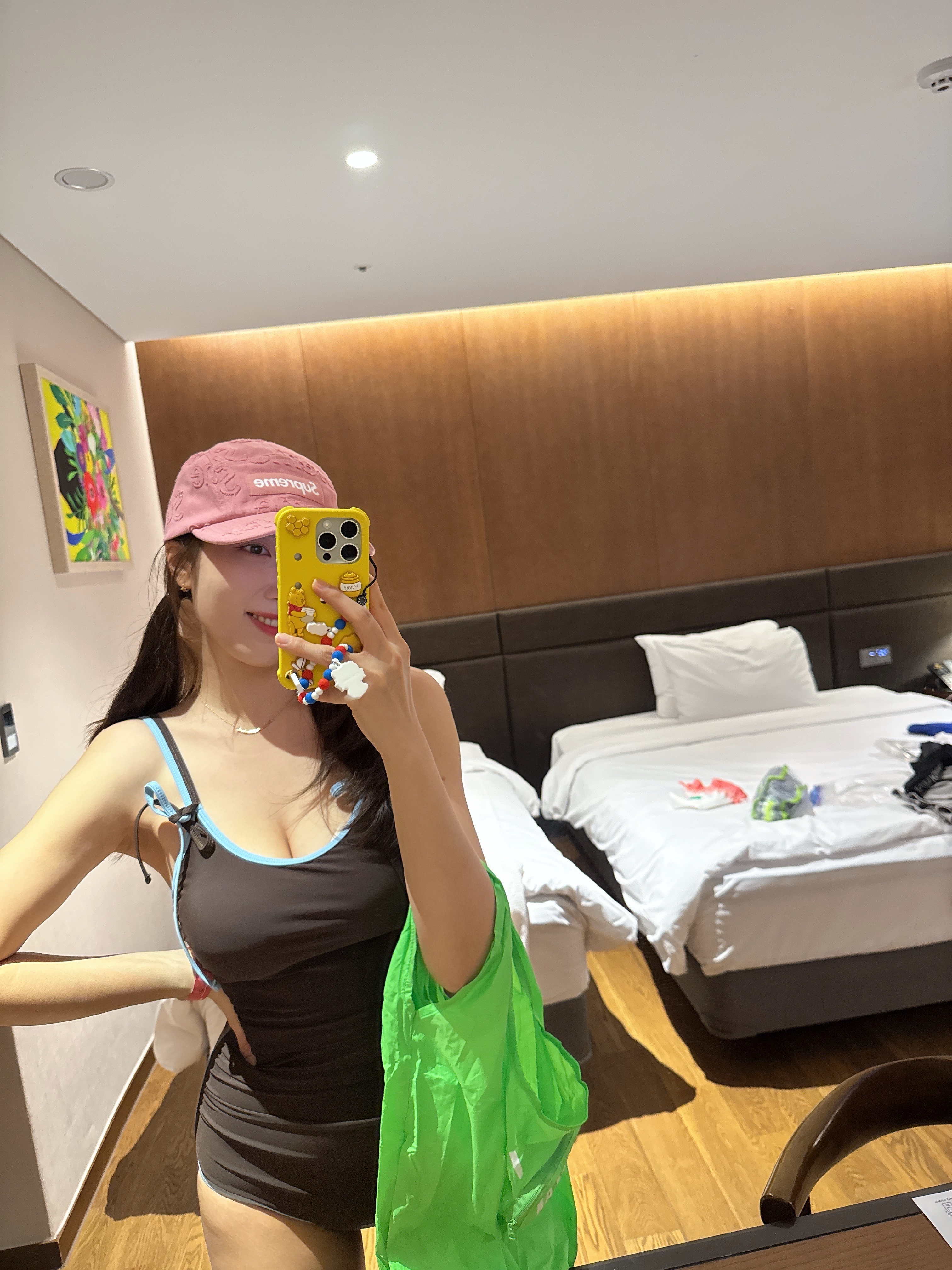 Supreme Lasered Denim Camp Cap Pink - 24FW, Human Made Heart Shopper Bag Green 착용 스타일 - 1