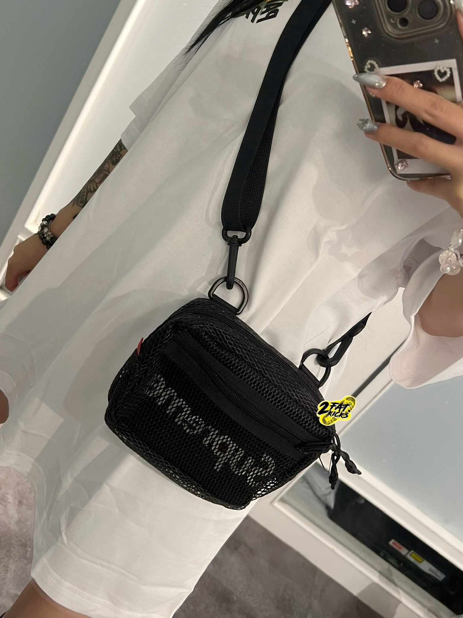 Supreme Small Shoulder Bag Black - 20SS 착용 스타일 - 1