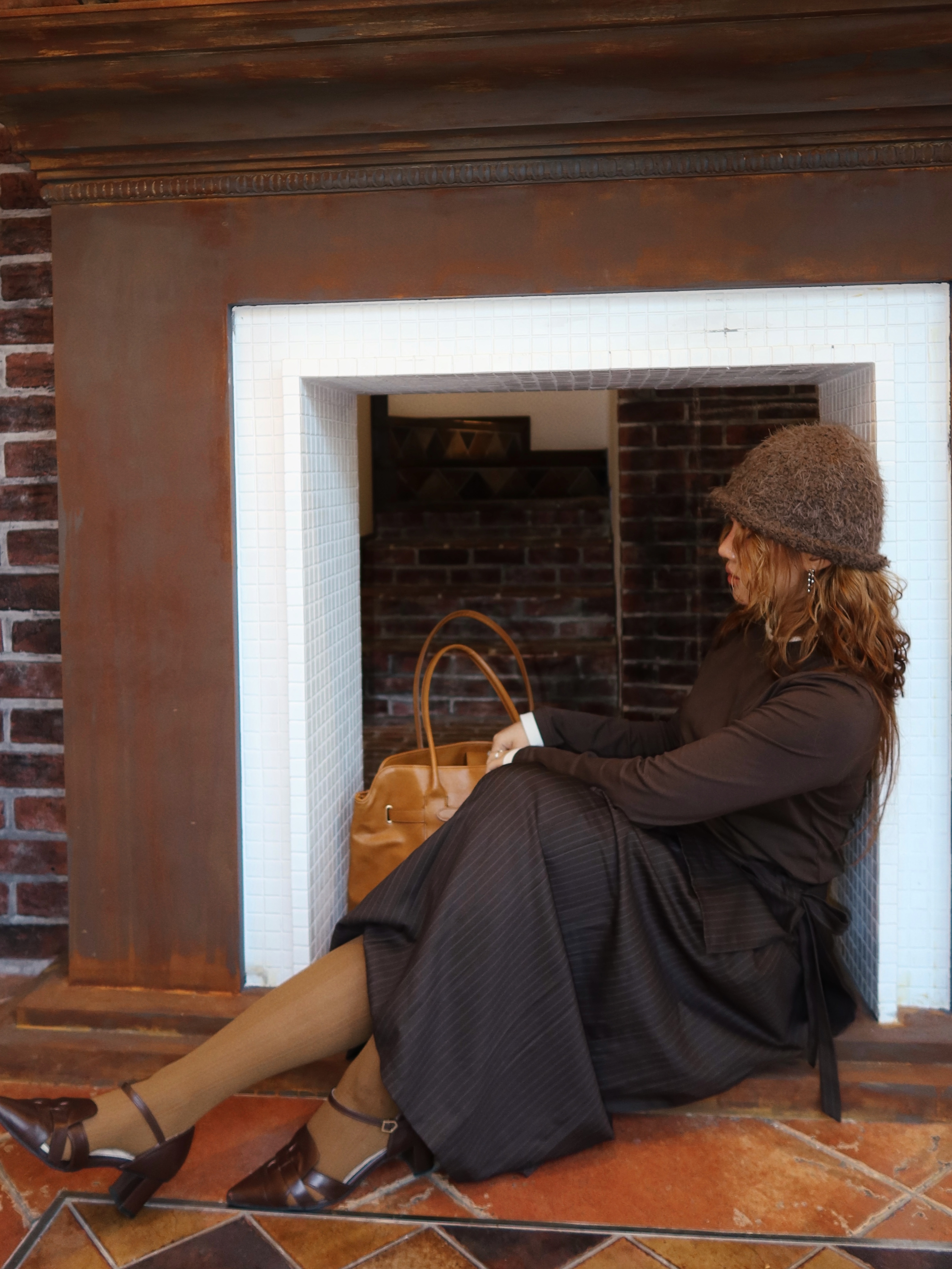 Anoetic Classic Belt Shopper Bag Caramel 착용 스타일 - 4
