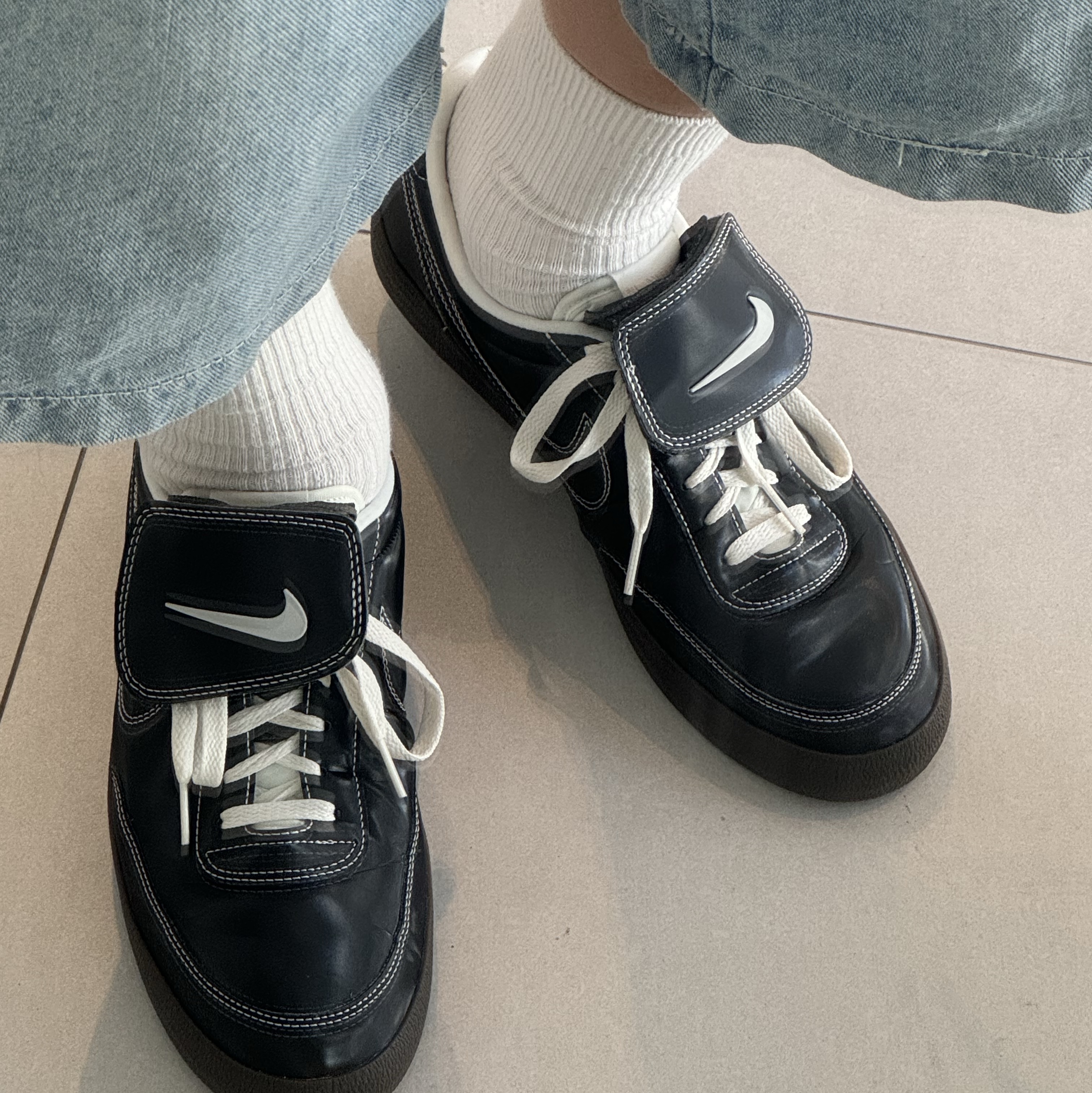 Nike Killshot 2 Black Baroque Brown, Supreme Gore-Tex Taped Seam Shell Jacket Black - 24SS 착용 스타일 - 2
